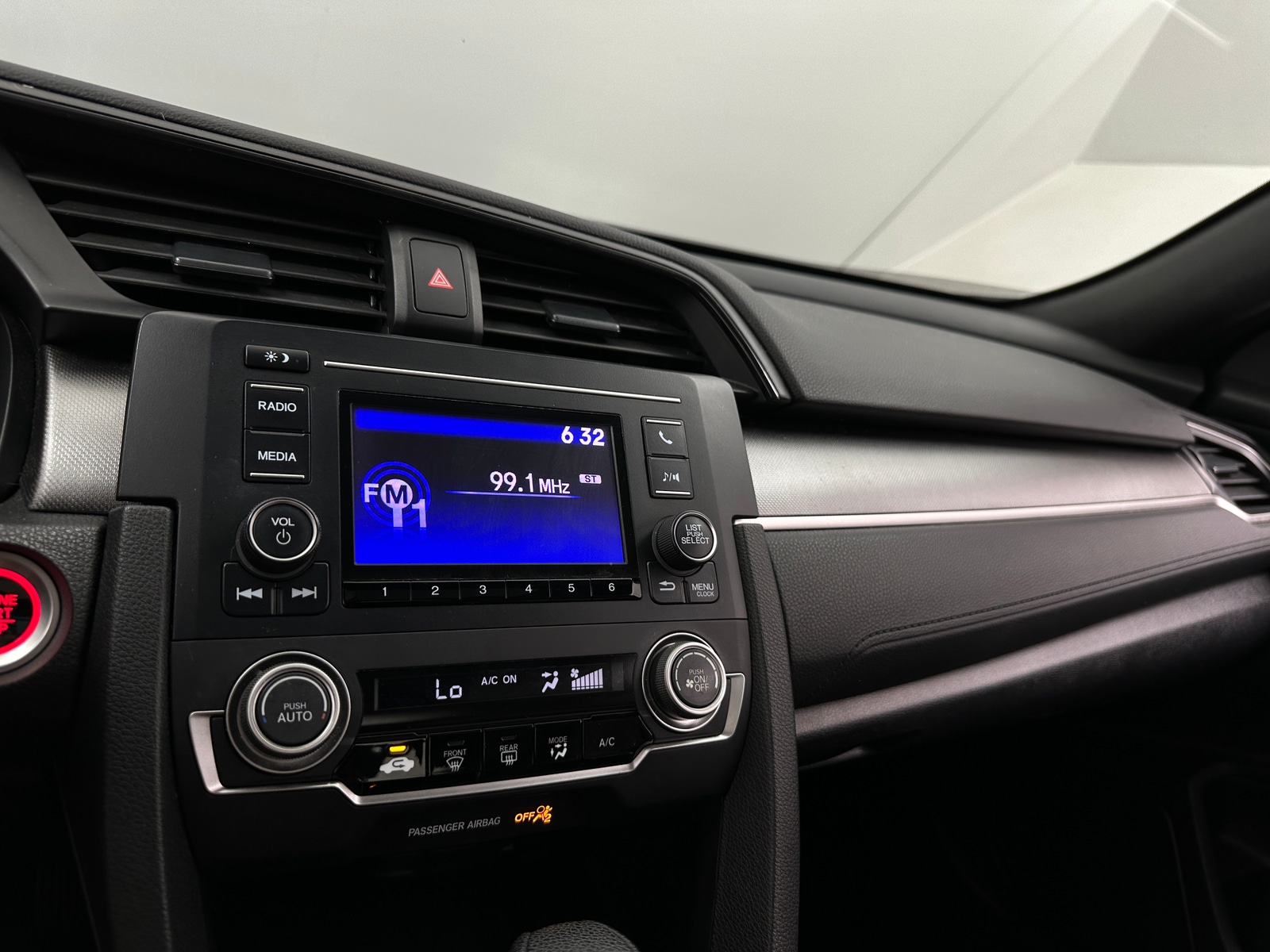 Thumbnail: 2017 Honda Civic - 3
