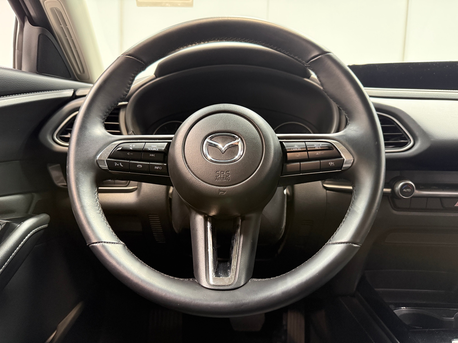 Thumbnail: 2025 Mazda CX-30 - 4