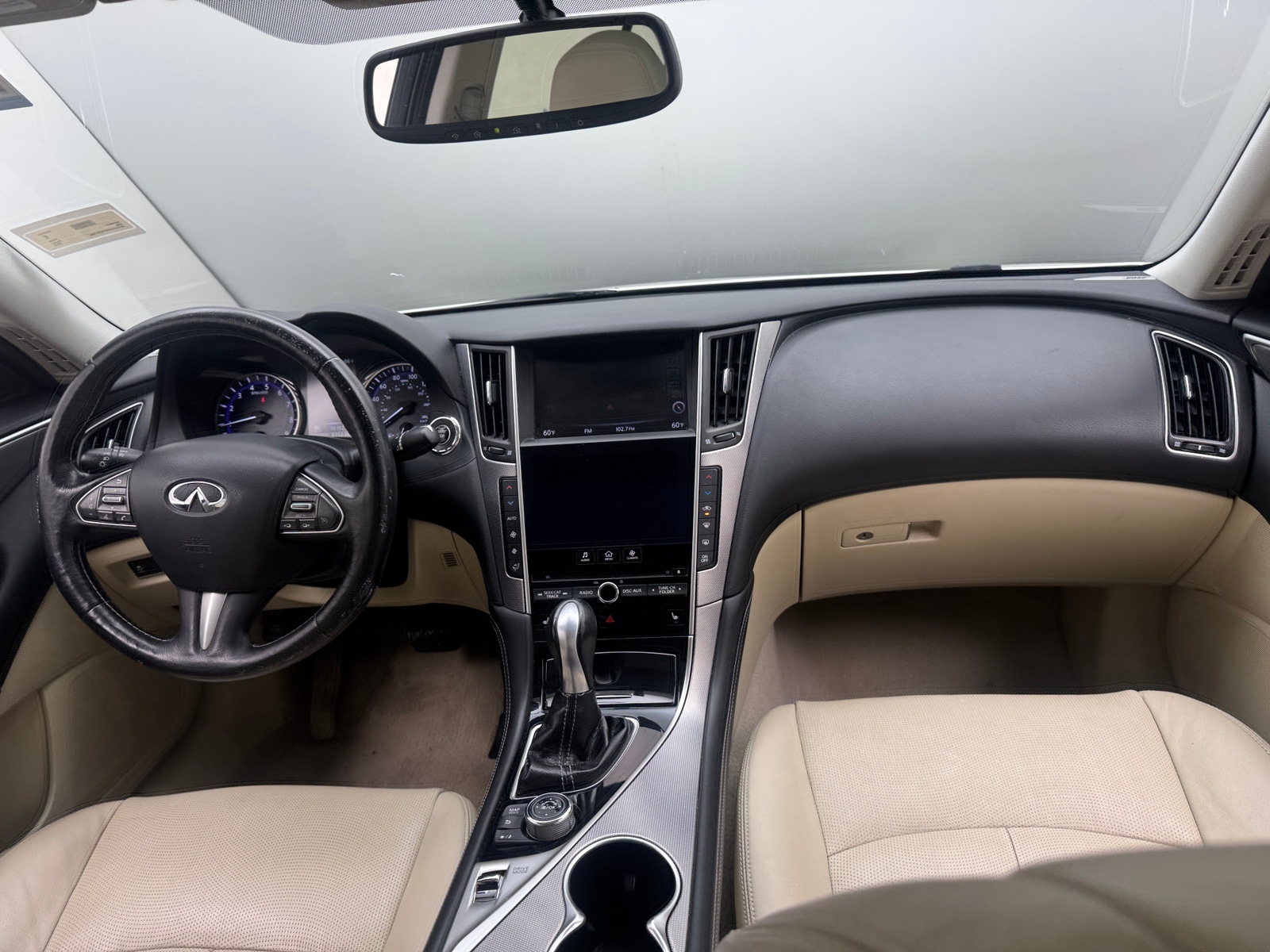 Thumbnail: 2015 INFINITI Q50 - 2