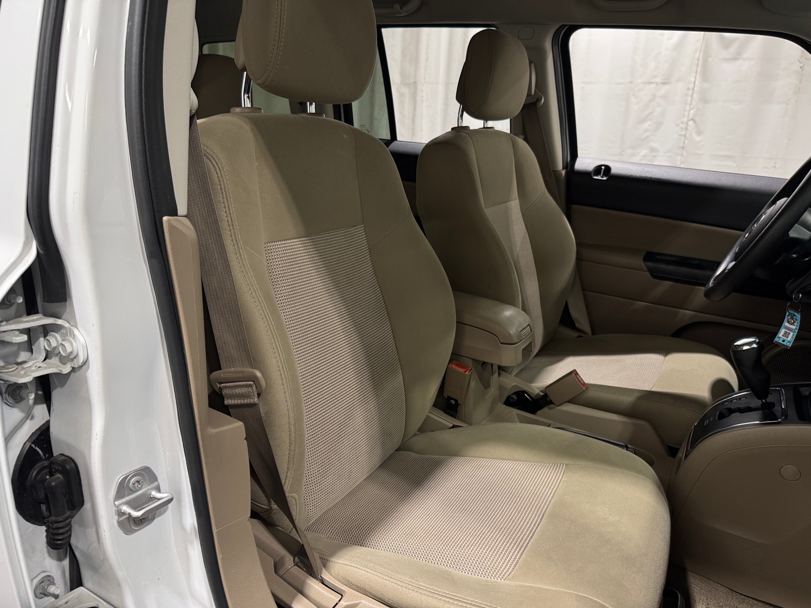 Thumbnail: 2016 Jeep Patriot - 2