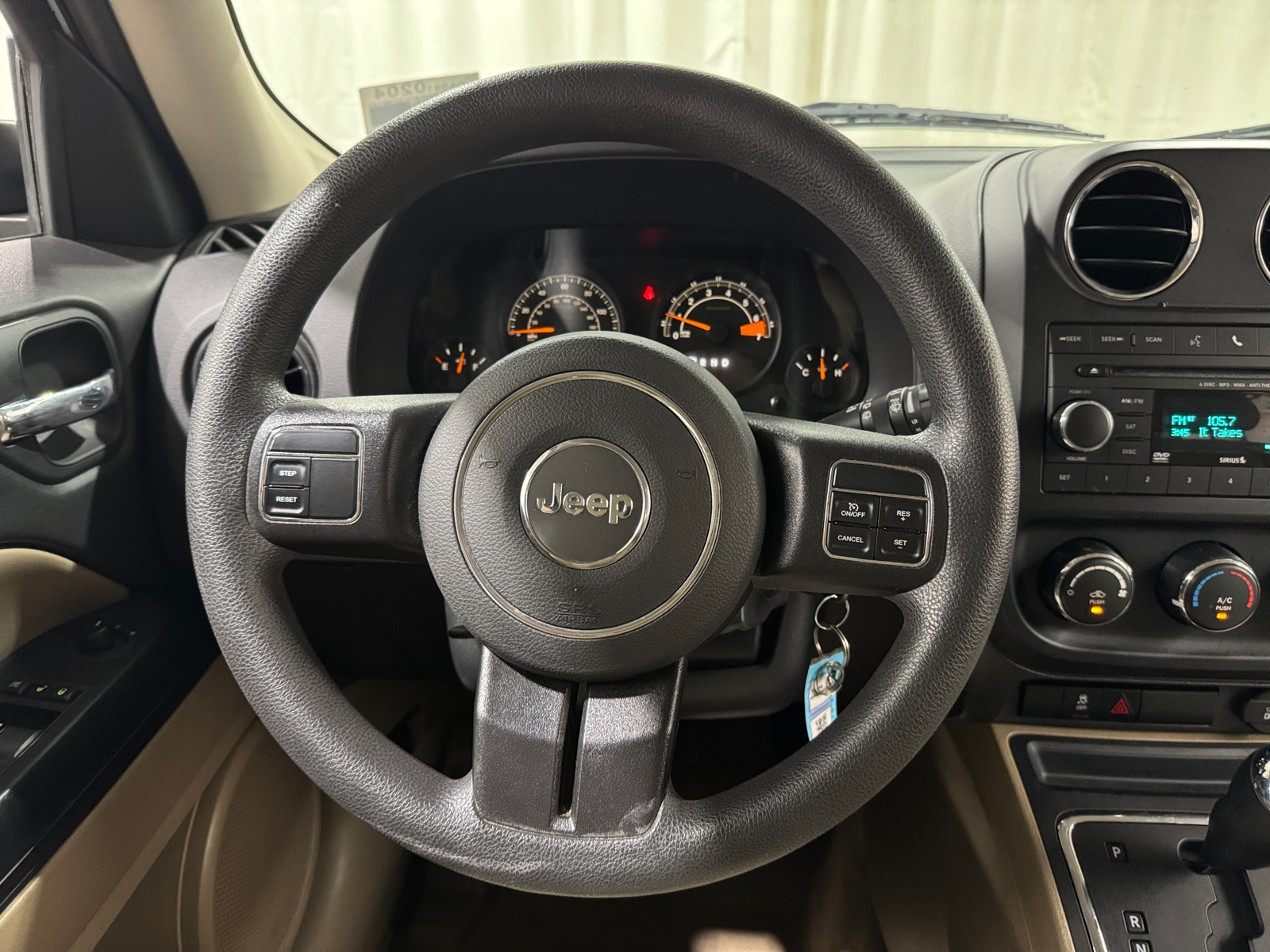 Thumbnail: 2016 Jeep Patriot - 5