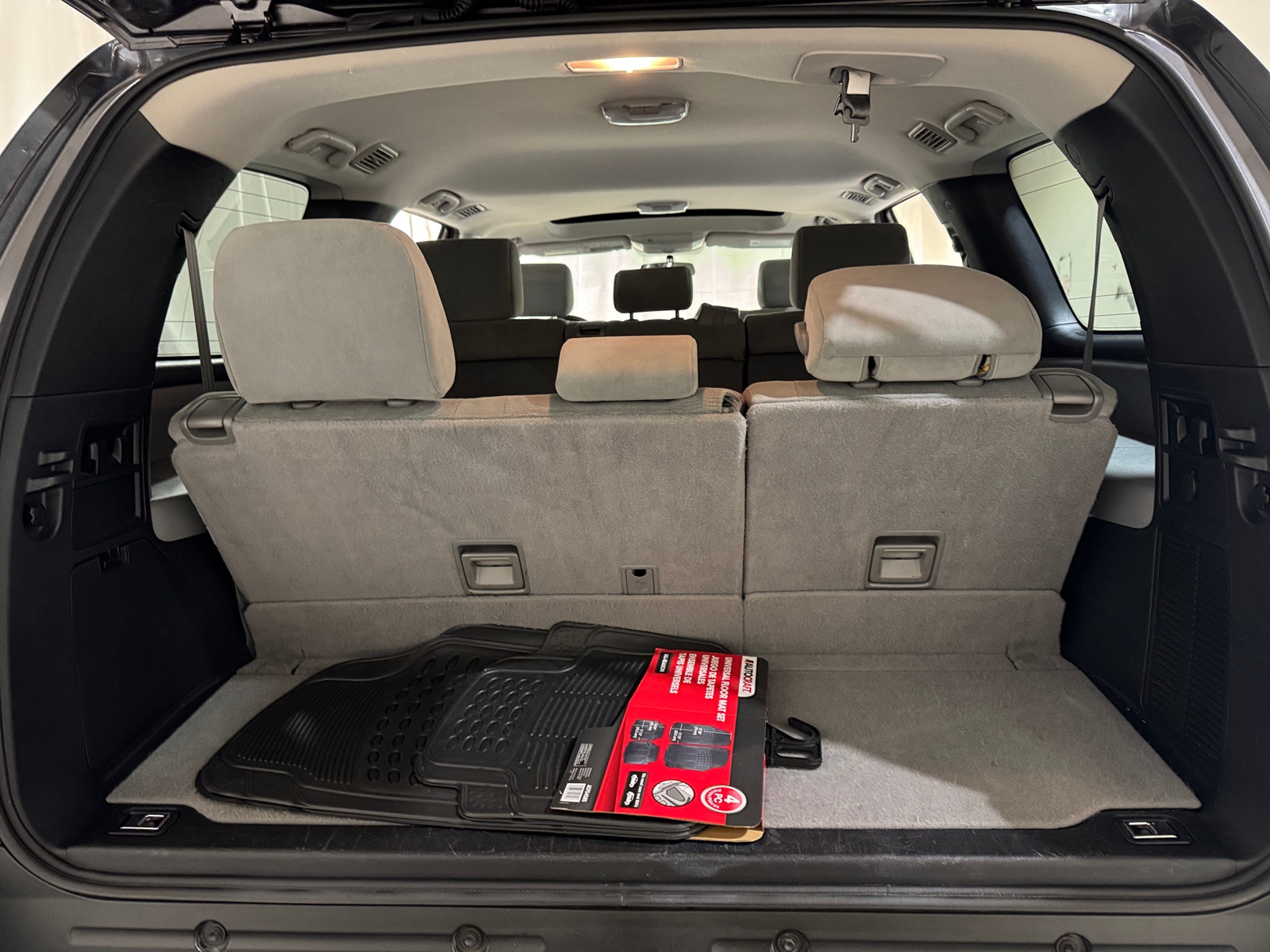 Thumbnail: 2016 Toyota Sequoia - 7