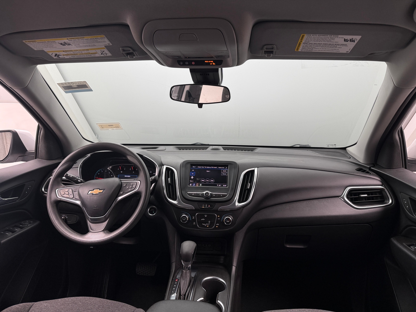 Thumbnail: 2022 Chevrolet Equinox - 3