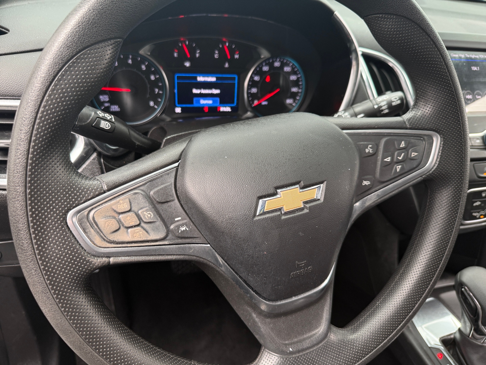 Thumbnail: 2022 Chevrolet Equinox - 5