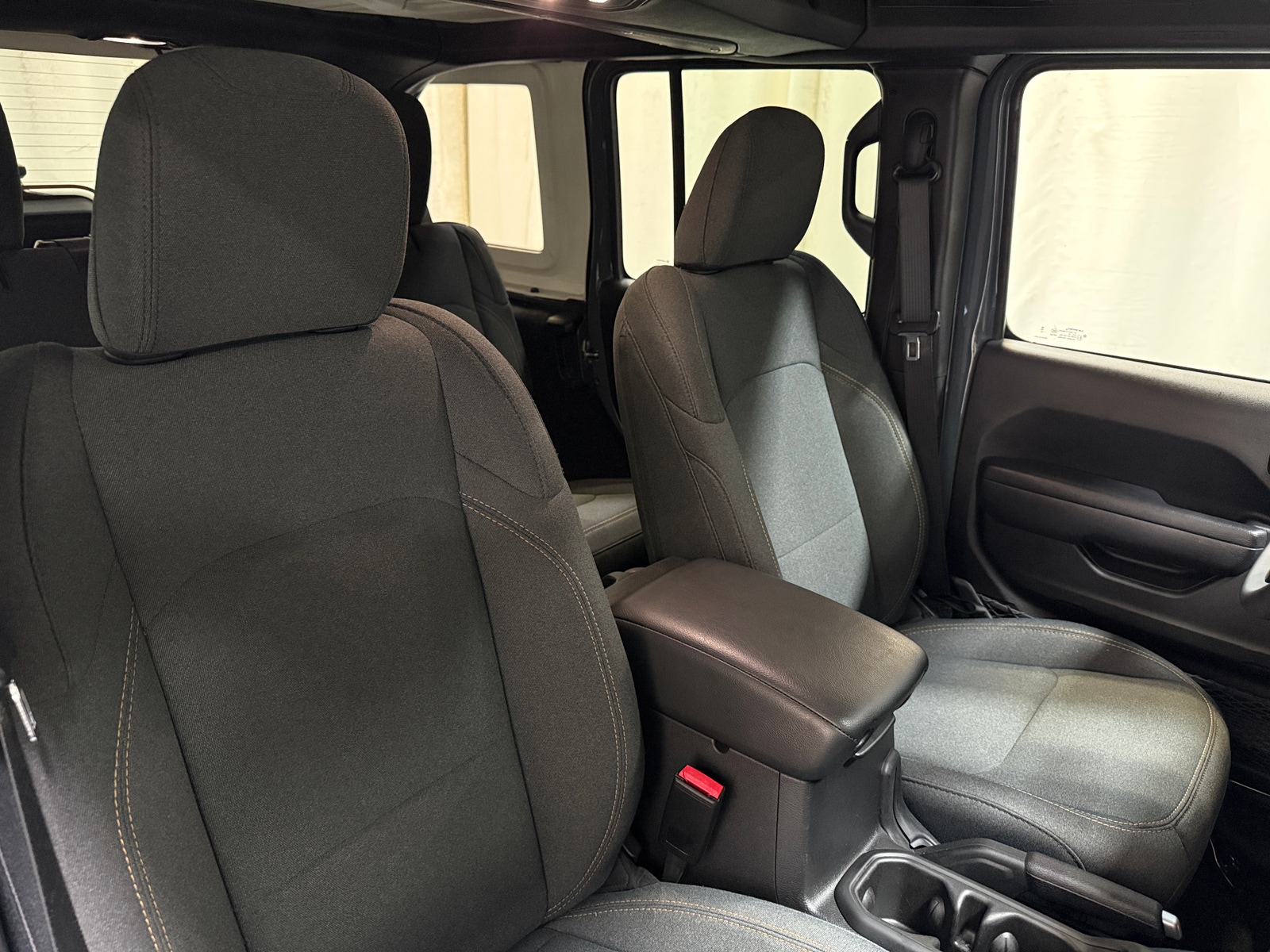 Thumbnail: 2025 Jeep Wrangler - 2