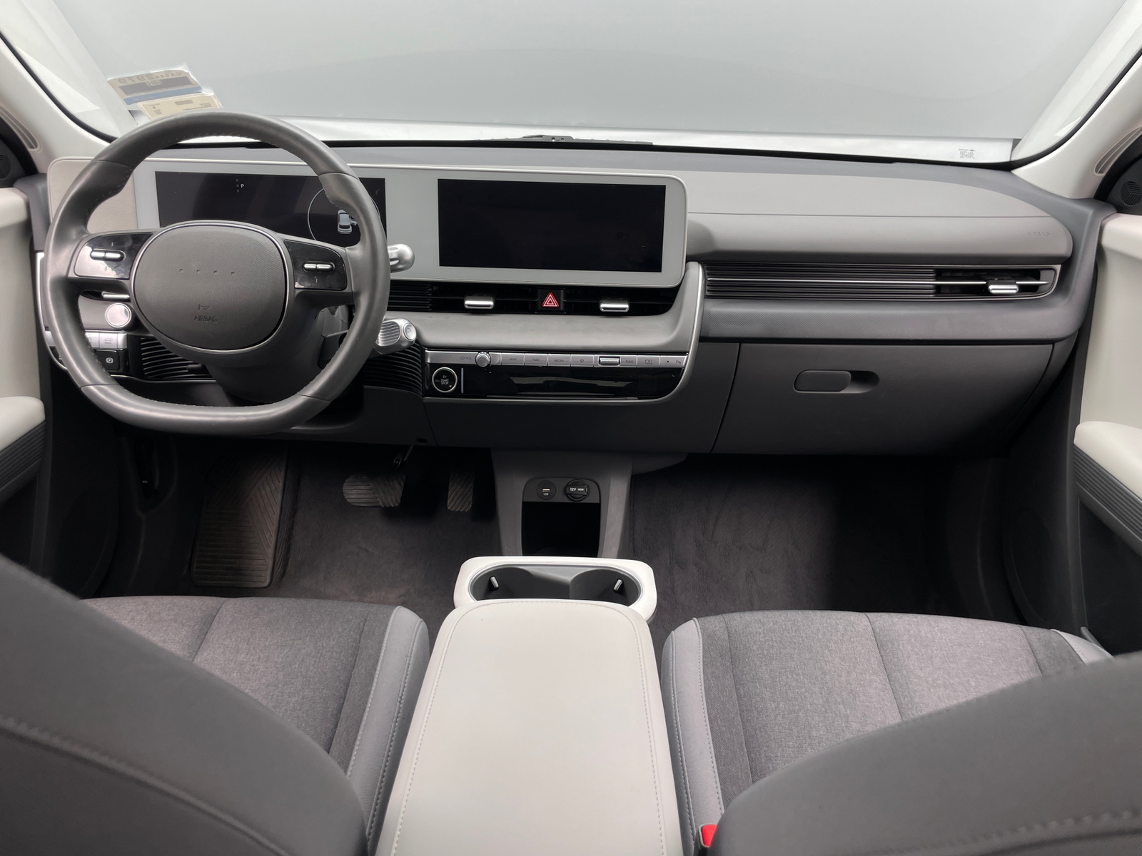 Thumbnail: 2024 Hyundai Ioniq 5 - 3