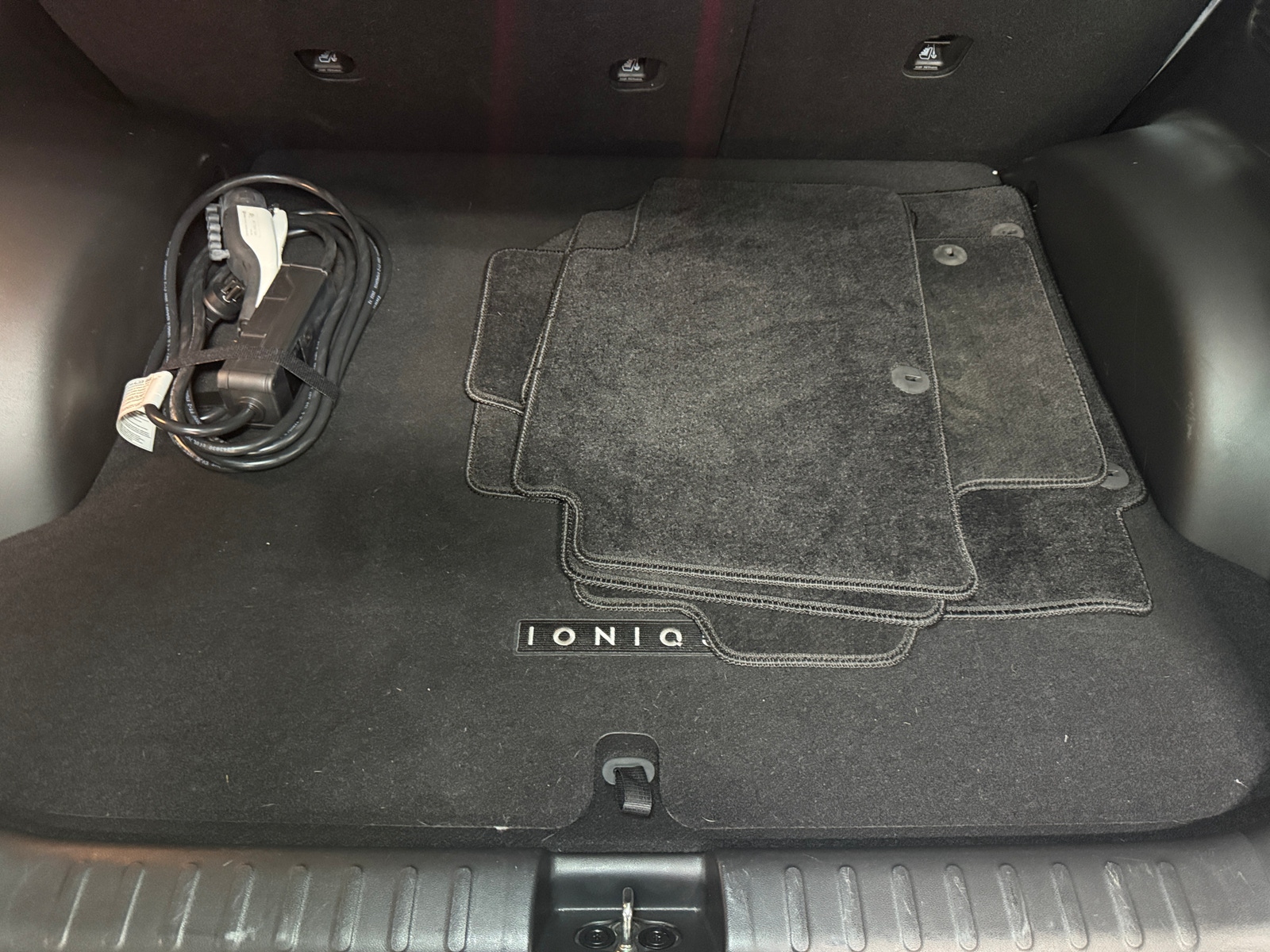 Thumbnail: 2023 Hyundai Ioniq 5 - 7