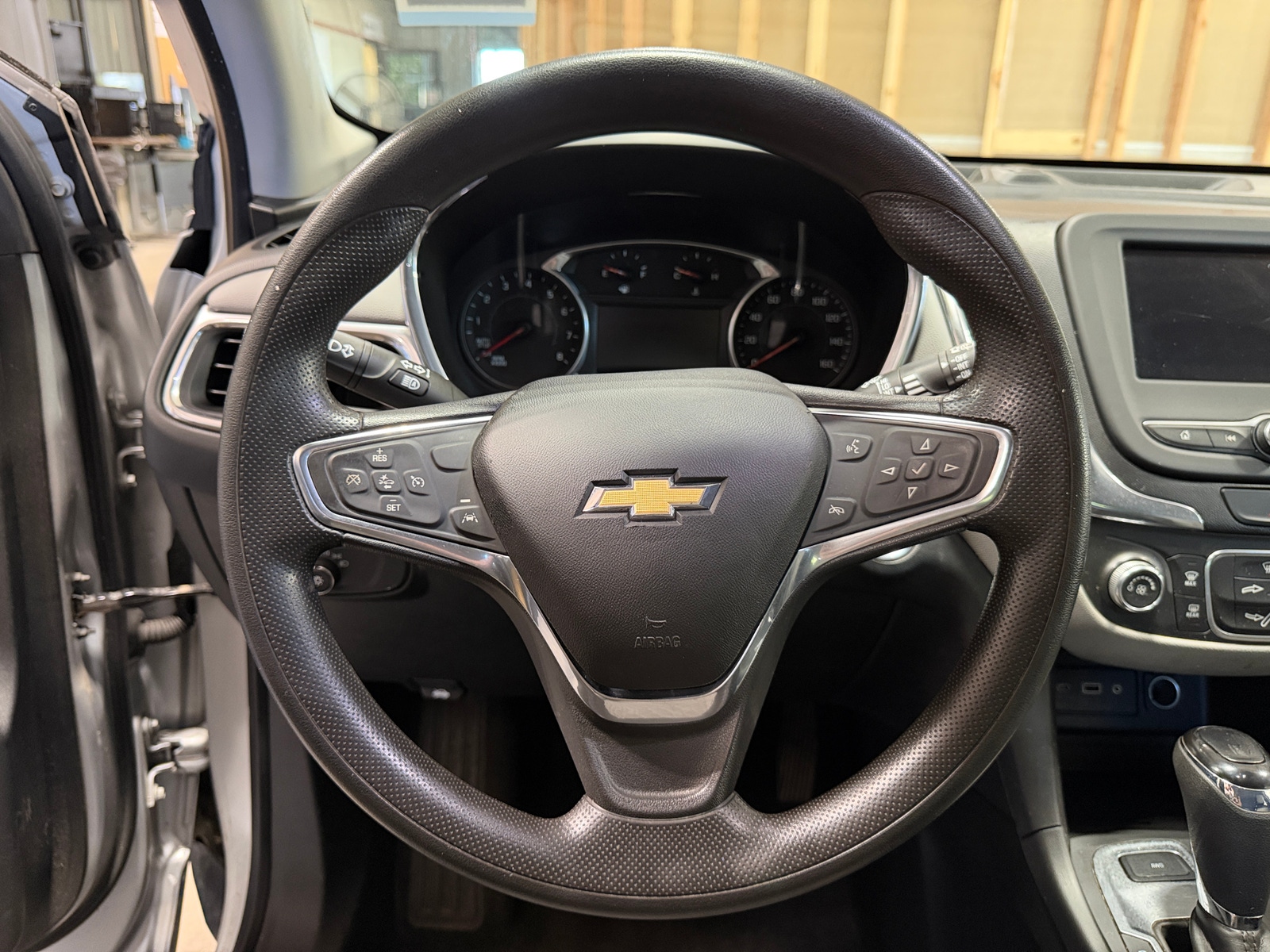 Thumbnail: 2020 Chevrolet Equinox - 5