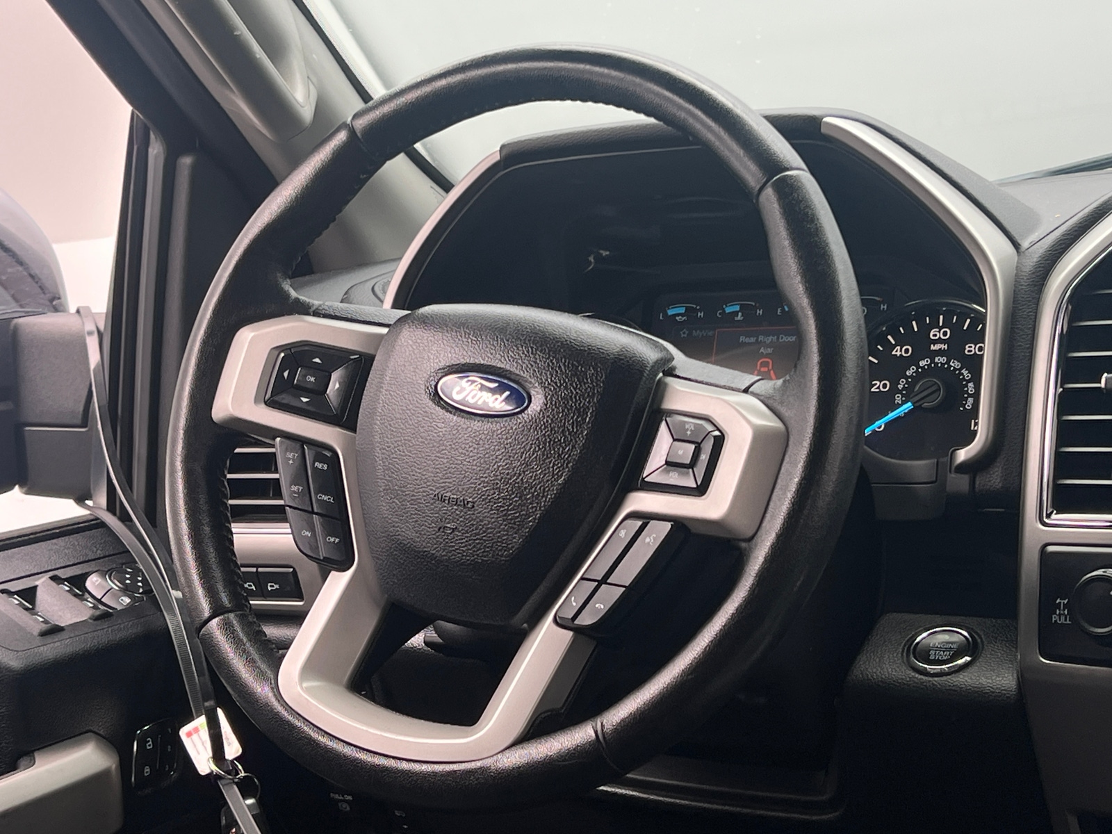 Thumbnail: 2018 Ford Econoline - 4
