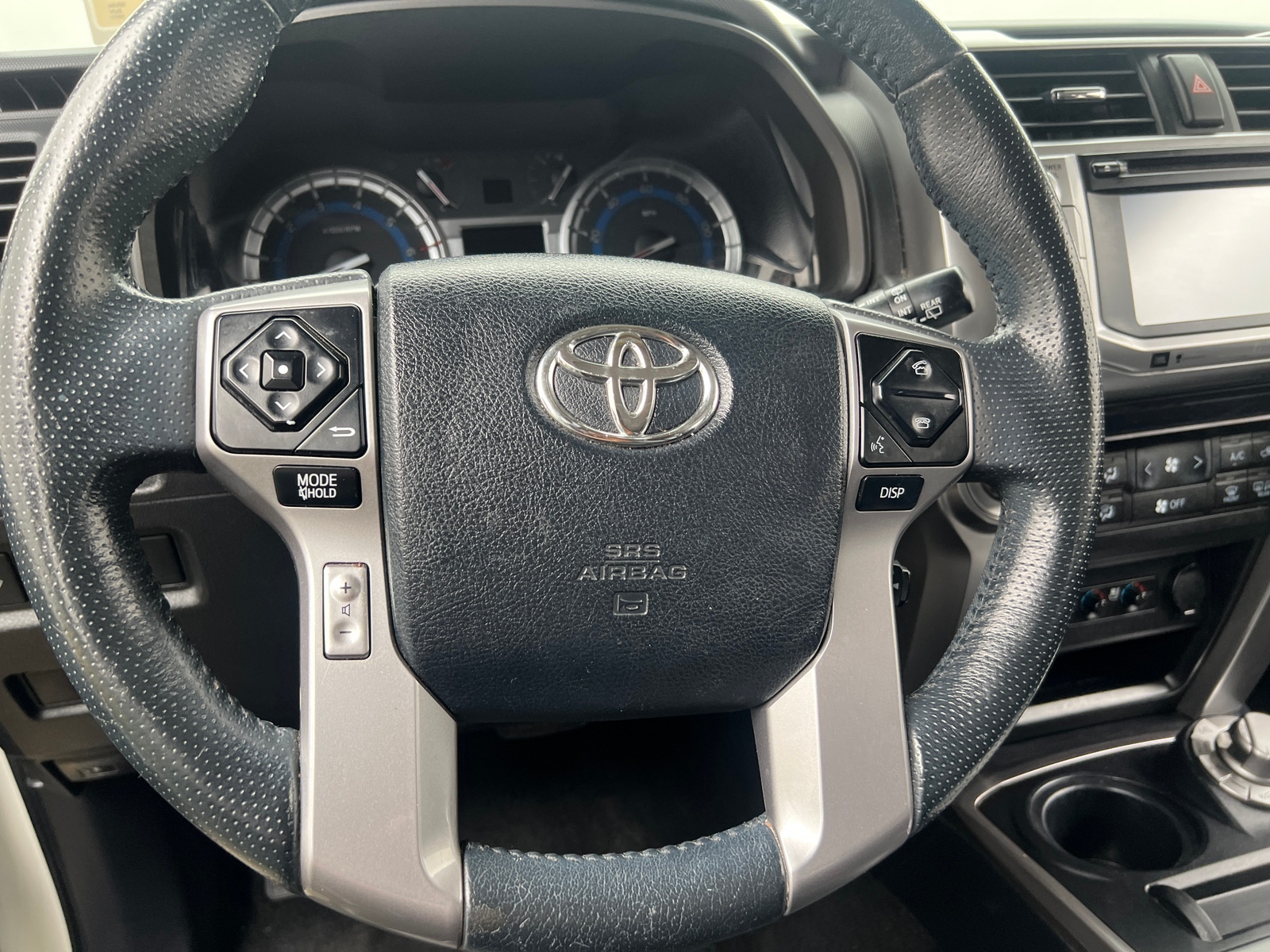 Thumbnail: 2017 Toyota 4Runner - 5