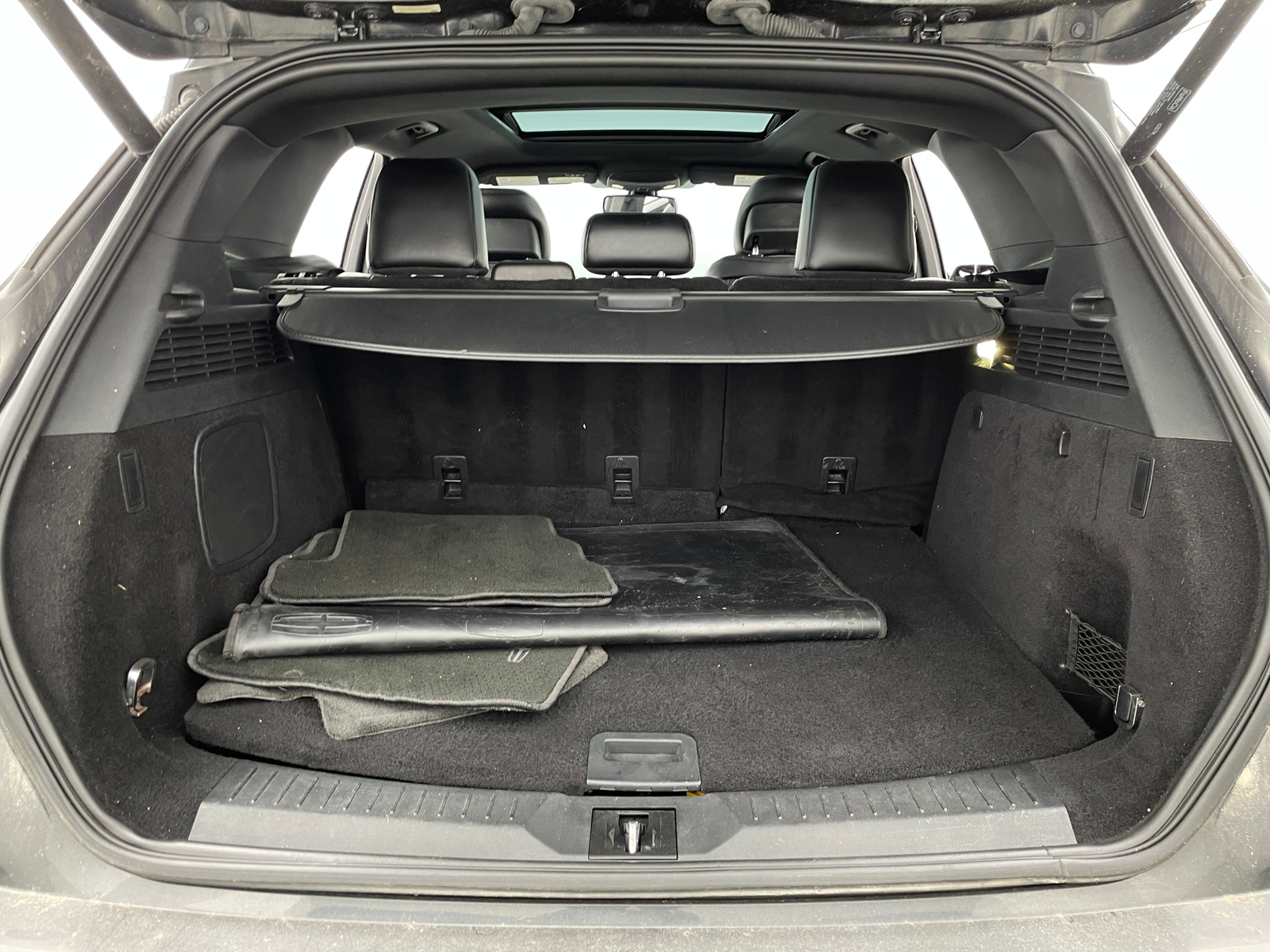 Thumbnail: 2015 Lincoln MKC - 6