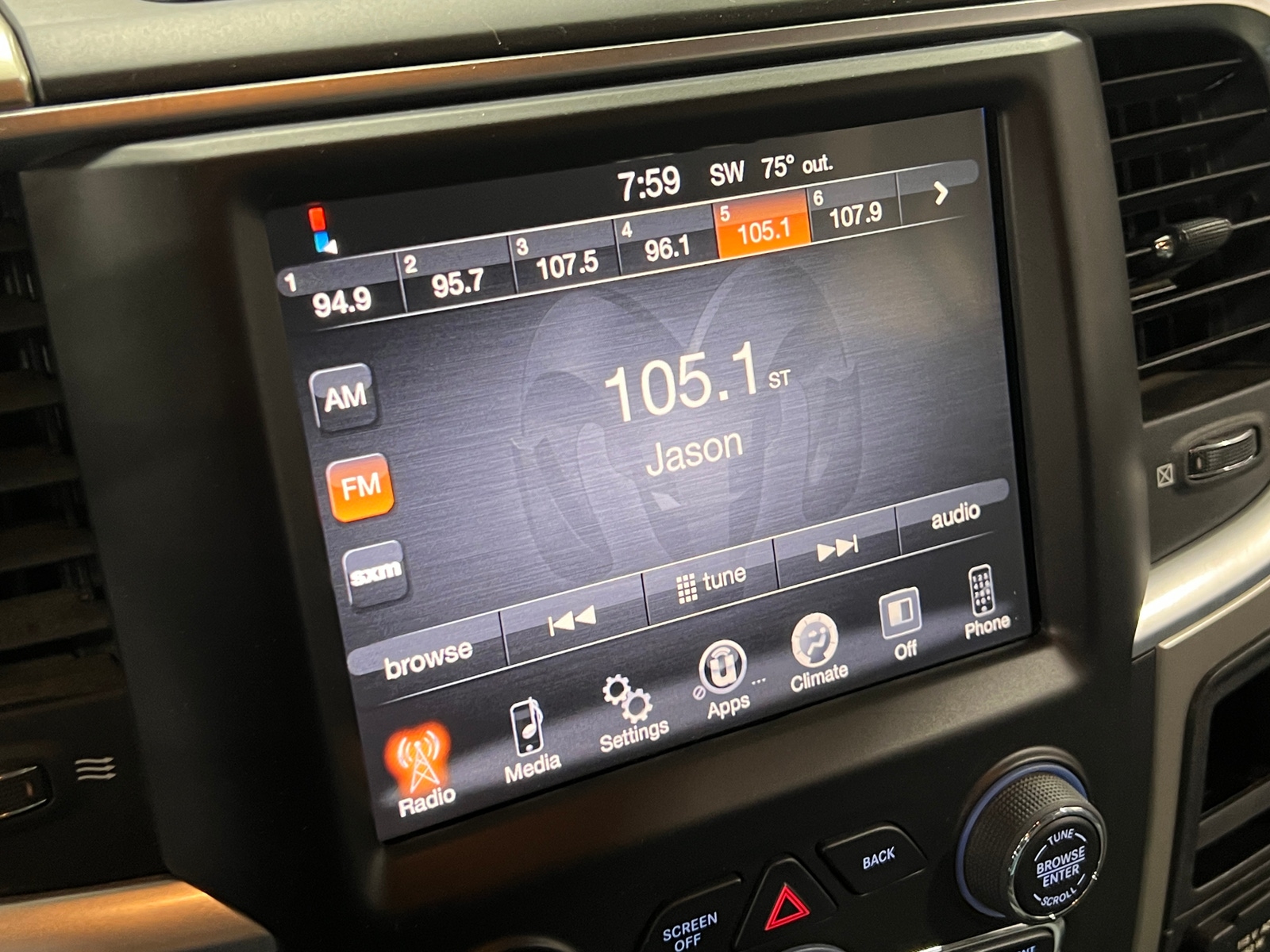 Thumbnail: 2014 RAM 3500 - 4