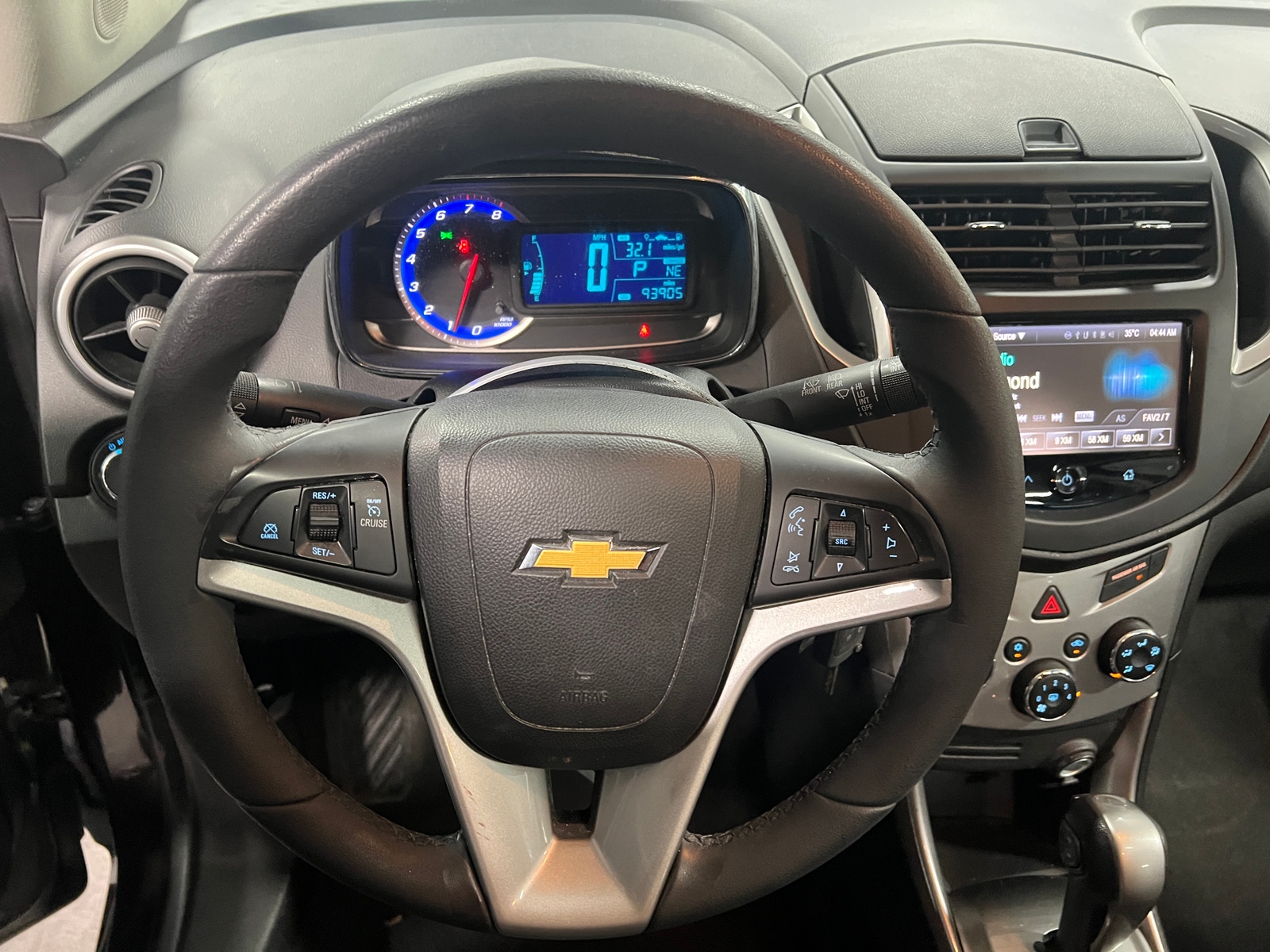 Thumbnail: 2015 Chevrolet Trax - 5