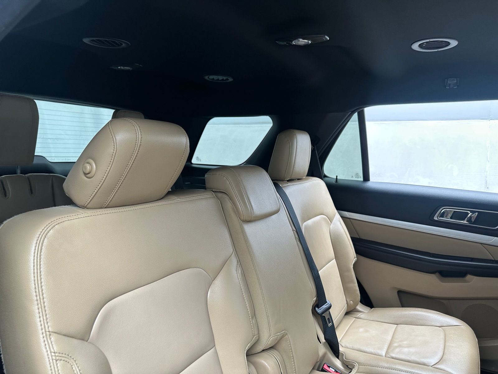 Thumbnail: 2016 Ford Explorer - 5