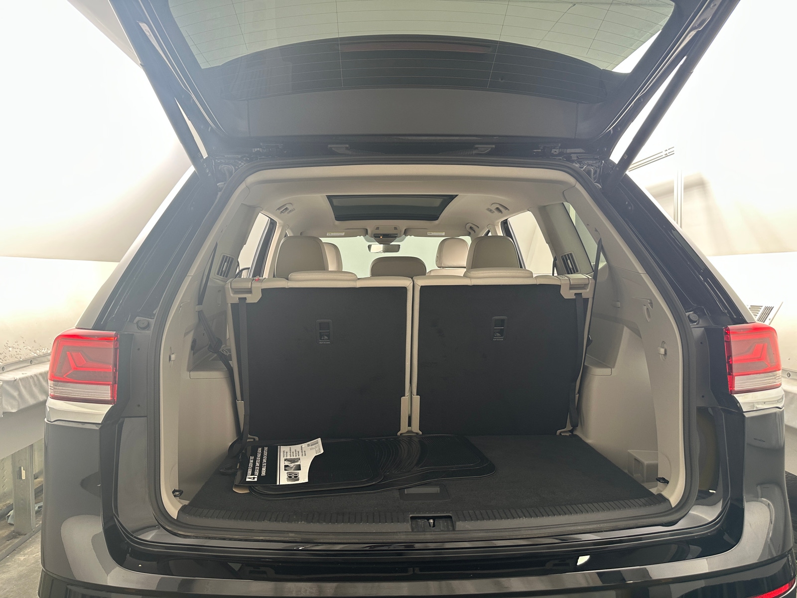 Thumbnail: 2026 Volkswagen Atlas - 6