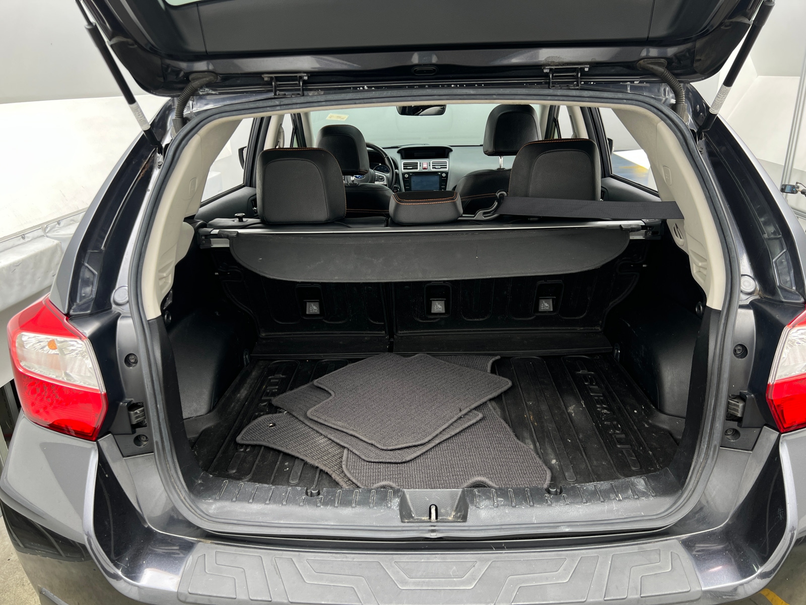 Thumbnail: 2017 Subaru Crosstrek - 6