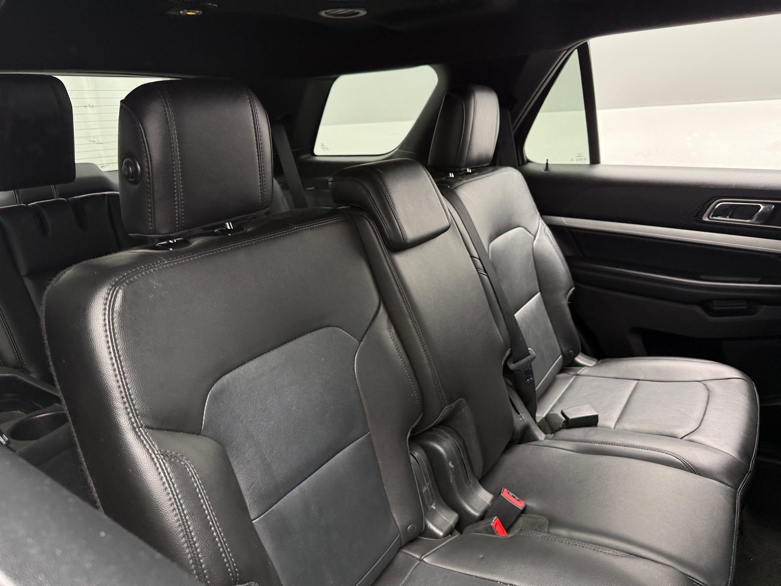 Thumbnail: 2017 Ford Explorer - 6