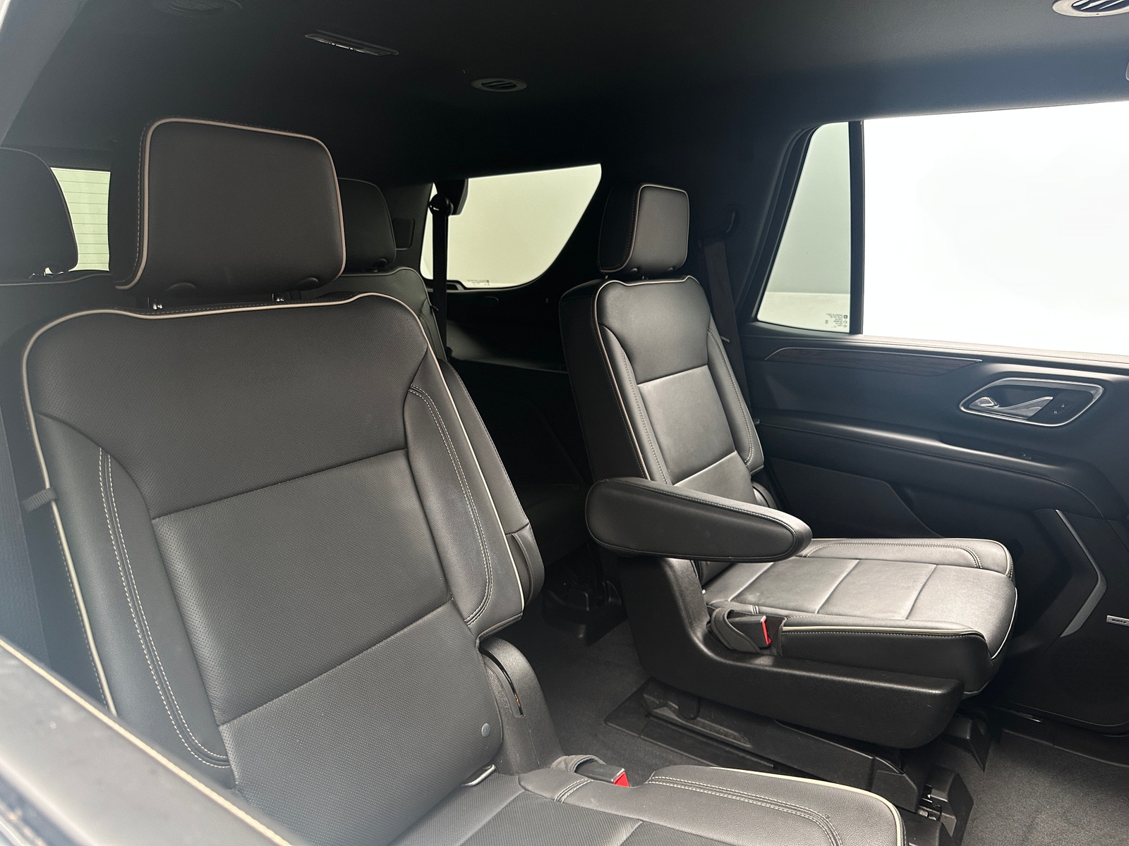 Thumbnail: 2021 Chevrolet Tahoe - 5