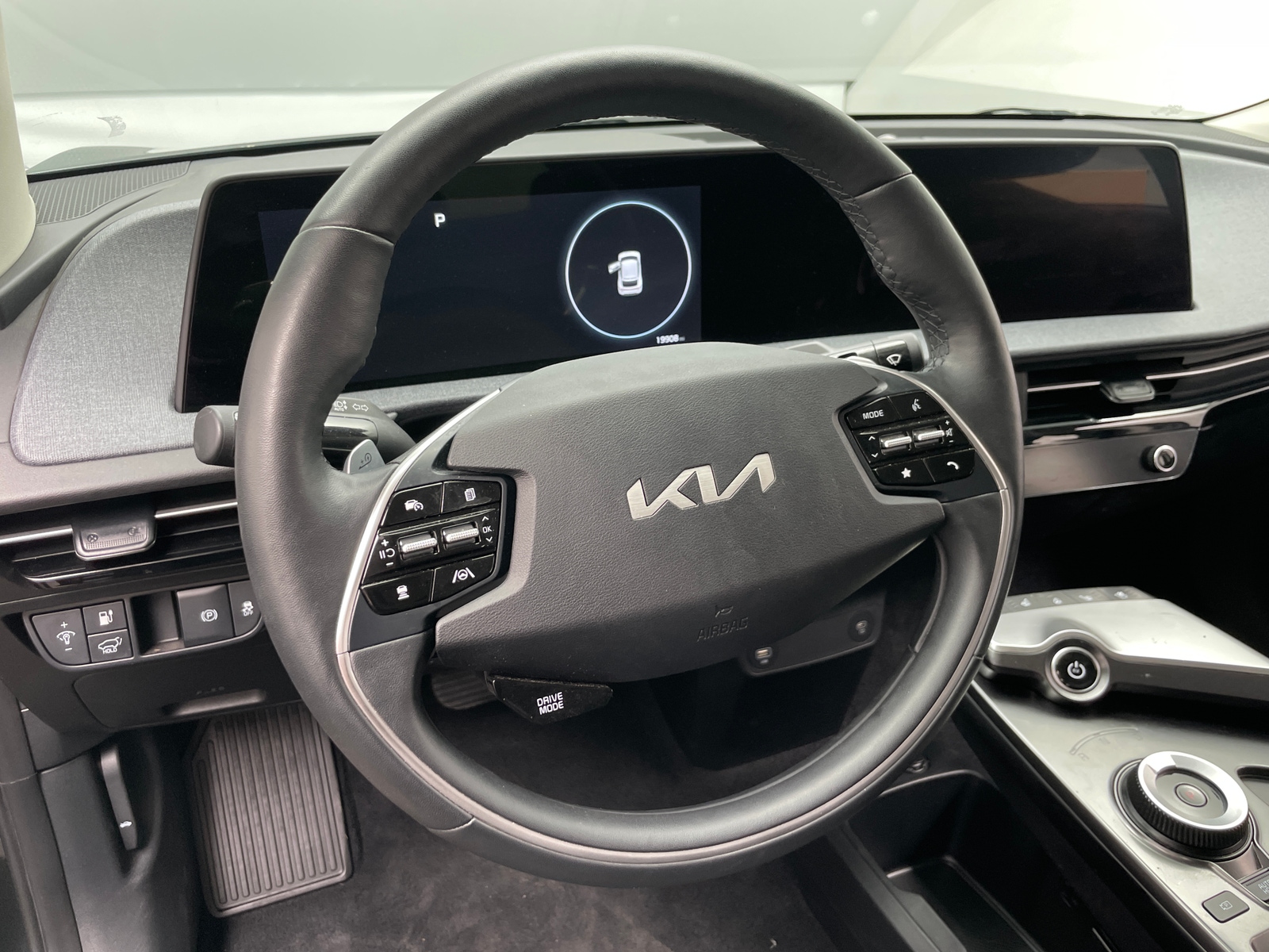 Thumbnail: 2024 Kia EV6 - 5