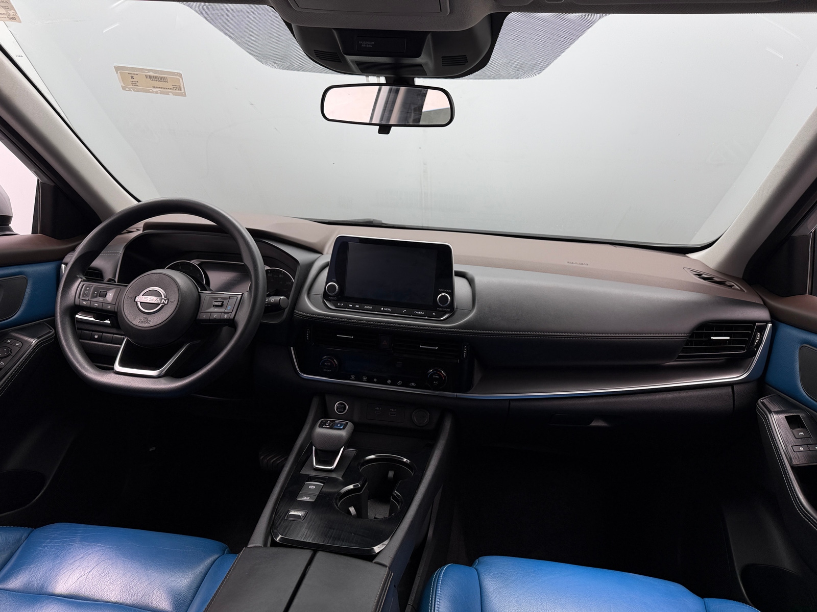 Thumbnail: 2022 Nissan Rogue - 3