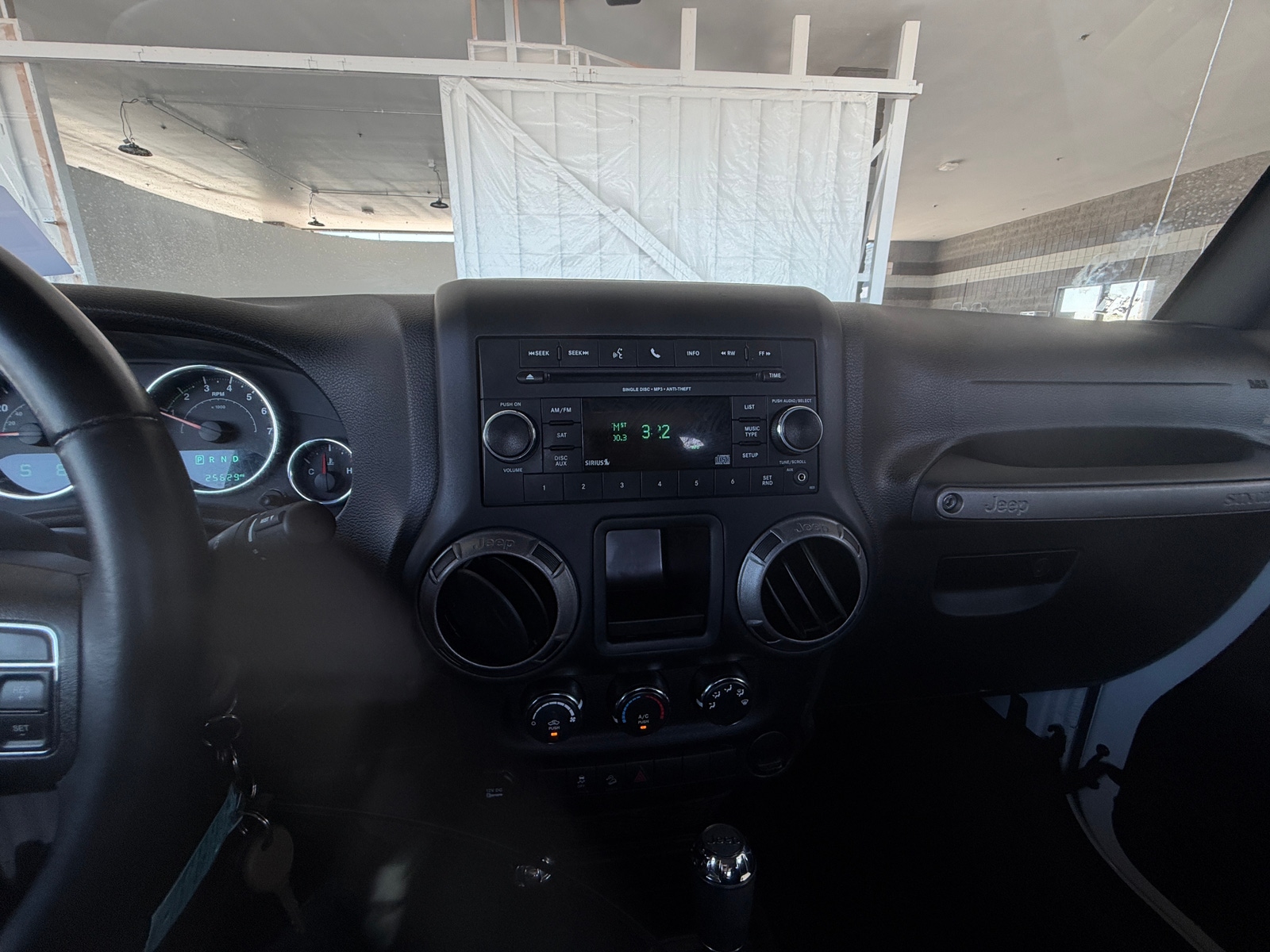 Thumbnail: 2015 Jeep Wrangler - 4