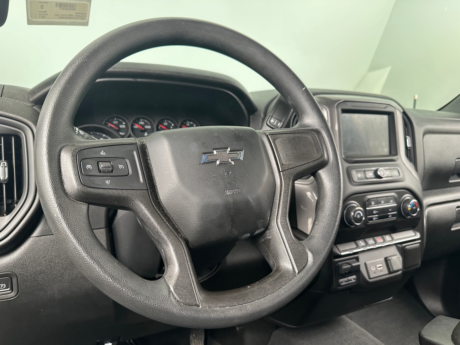 Thumbnail: 2021 Chevrolet Silverado 1500 - 5
