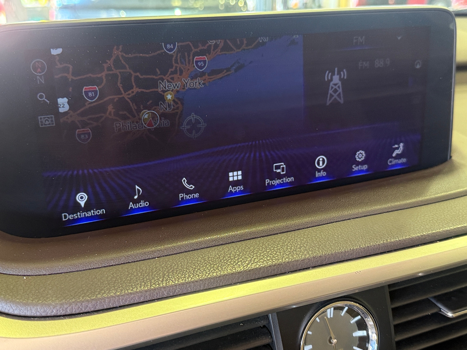 Thumbnail: 2020 Lexus RX - 3