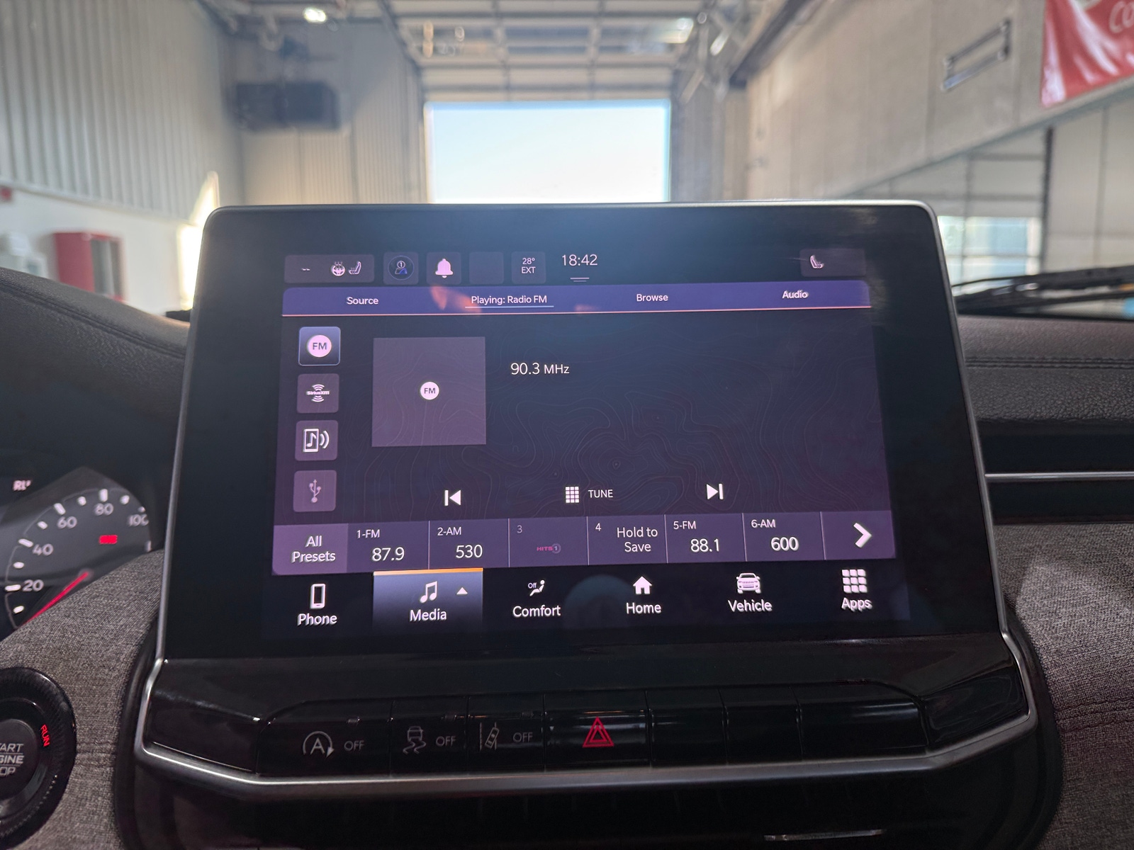 Thumbnail: 2023 Jeep Compass - 3