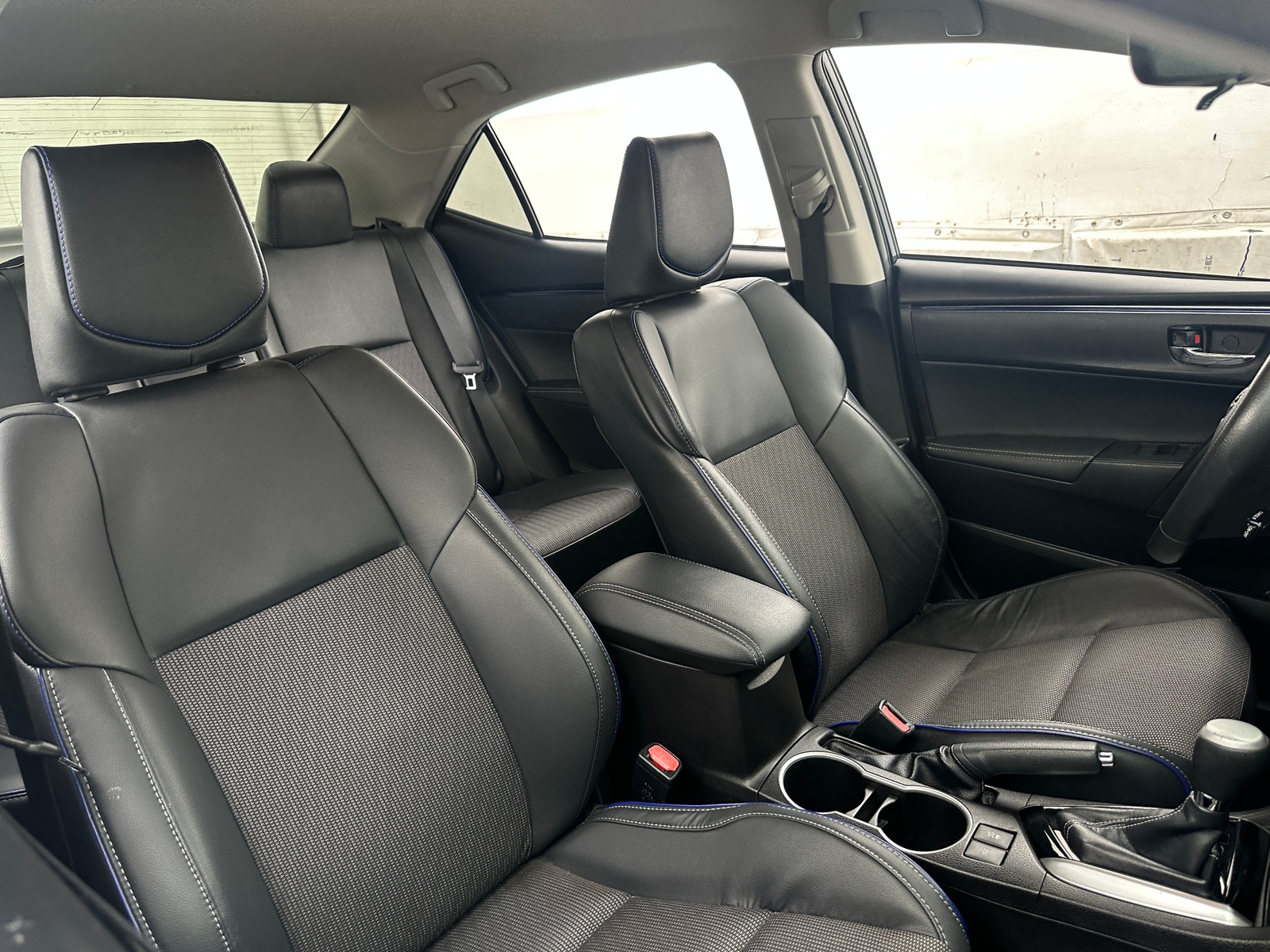 Thumbnail: 2018 Toyota Corolla - 2