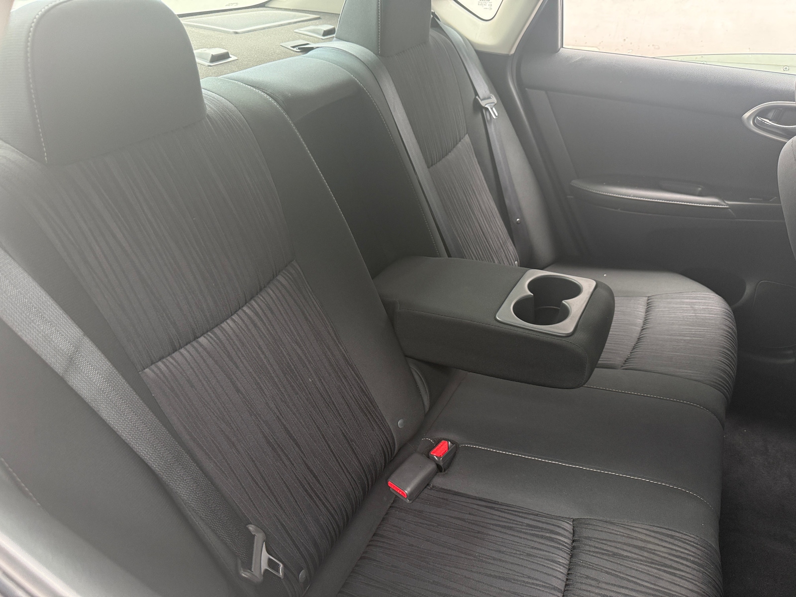 Thumbnail: 2019 Nissan Sentra - 6