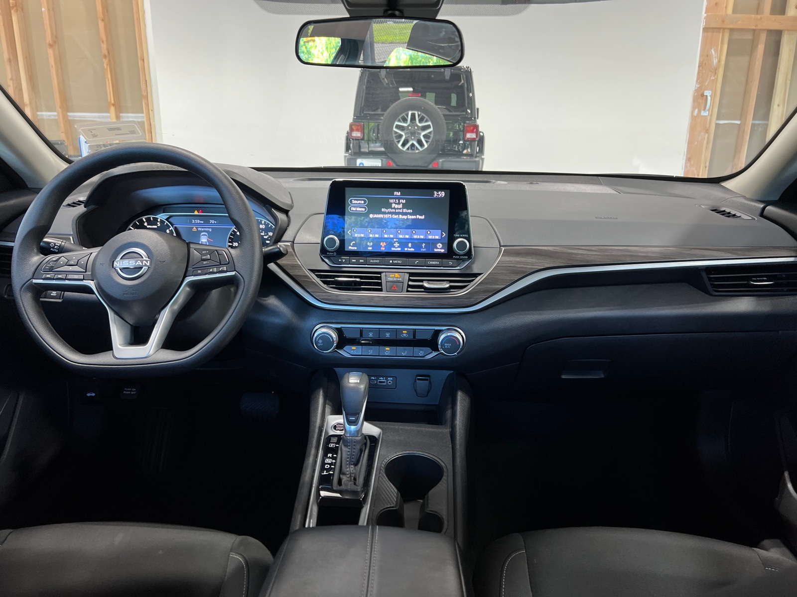Thumbnail: 2025 Nissan Altima - 3