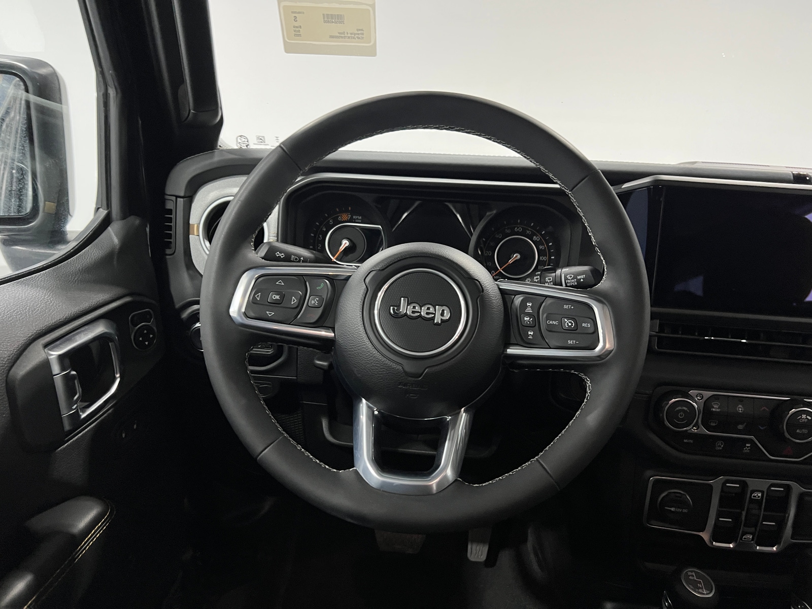 Thumbnail: 2025 Jeep Wrangler - 5
