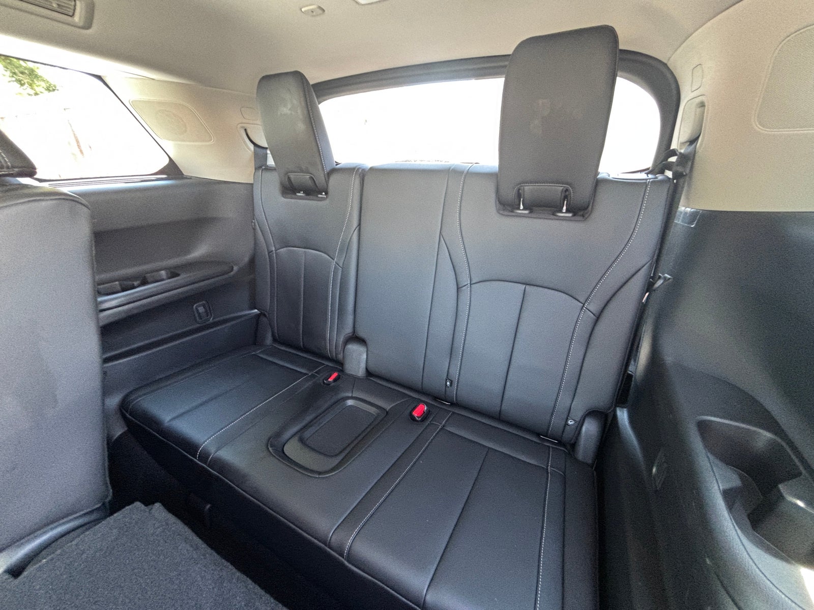 Thumbnail: 2026 INFINITI QX60 - 5