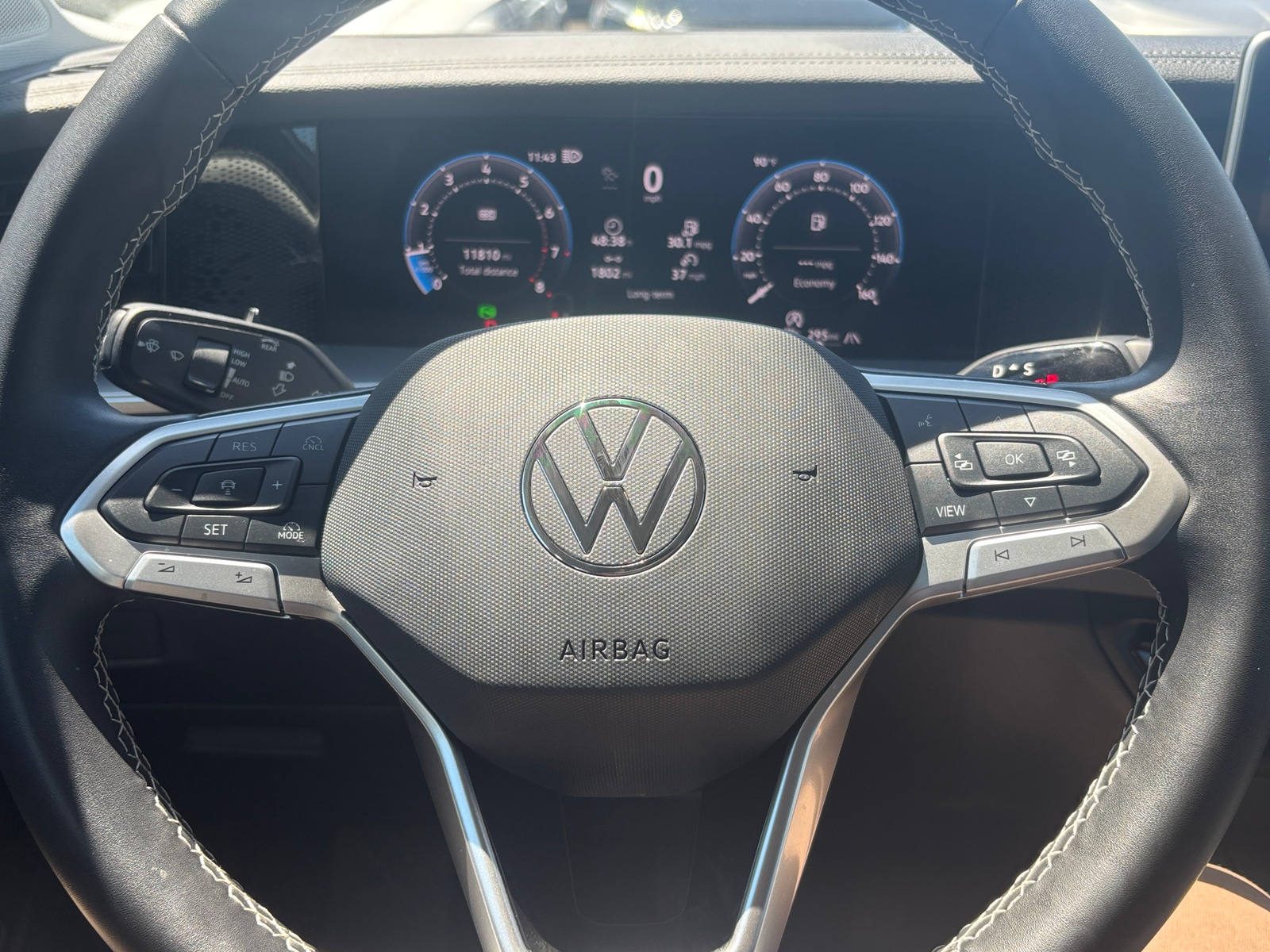 Thumbnail: 2026 Volkswagen Tiguan - 3