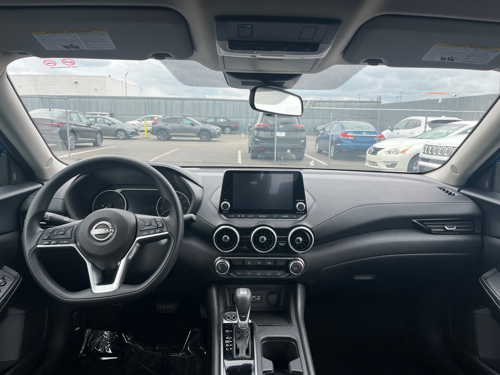 Thumbnail: 2025 Nissan Sentra - 3