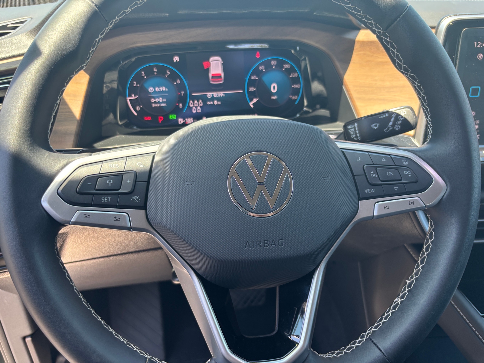 Thumbnail: 2026 Volkswagen Atlas - 4