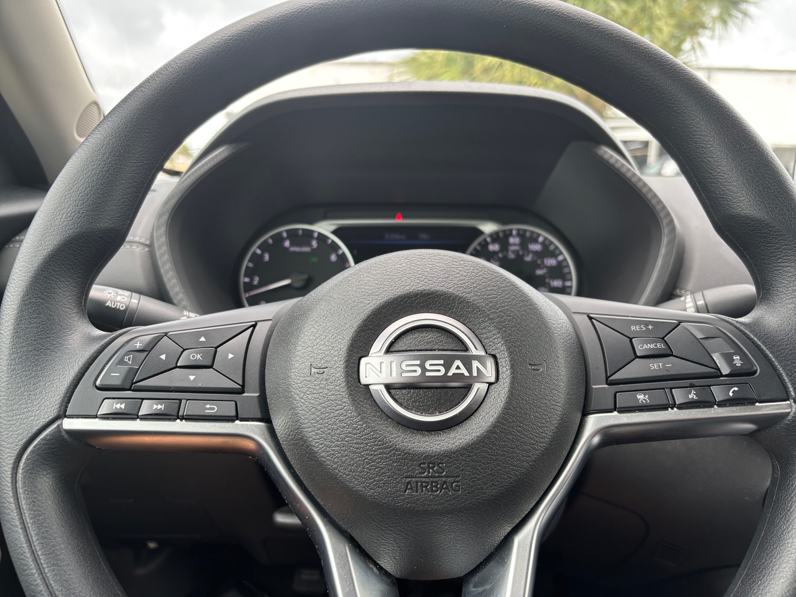 Thumbnail: 2025 Nissan Sentra - 5