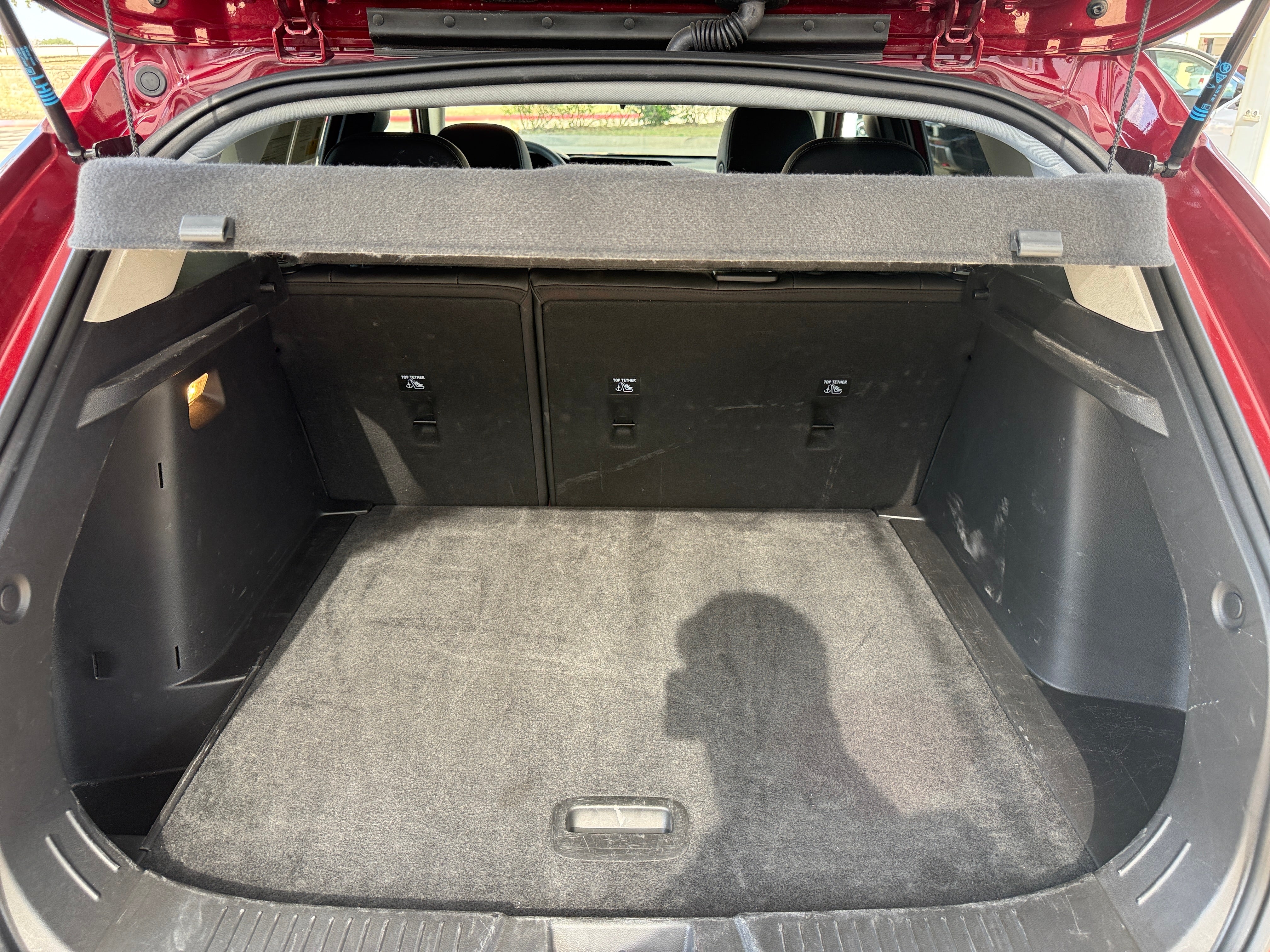 2025 Chevrolet Trax LT - Photo 2