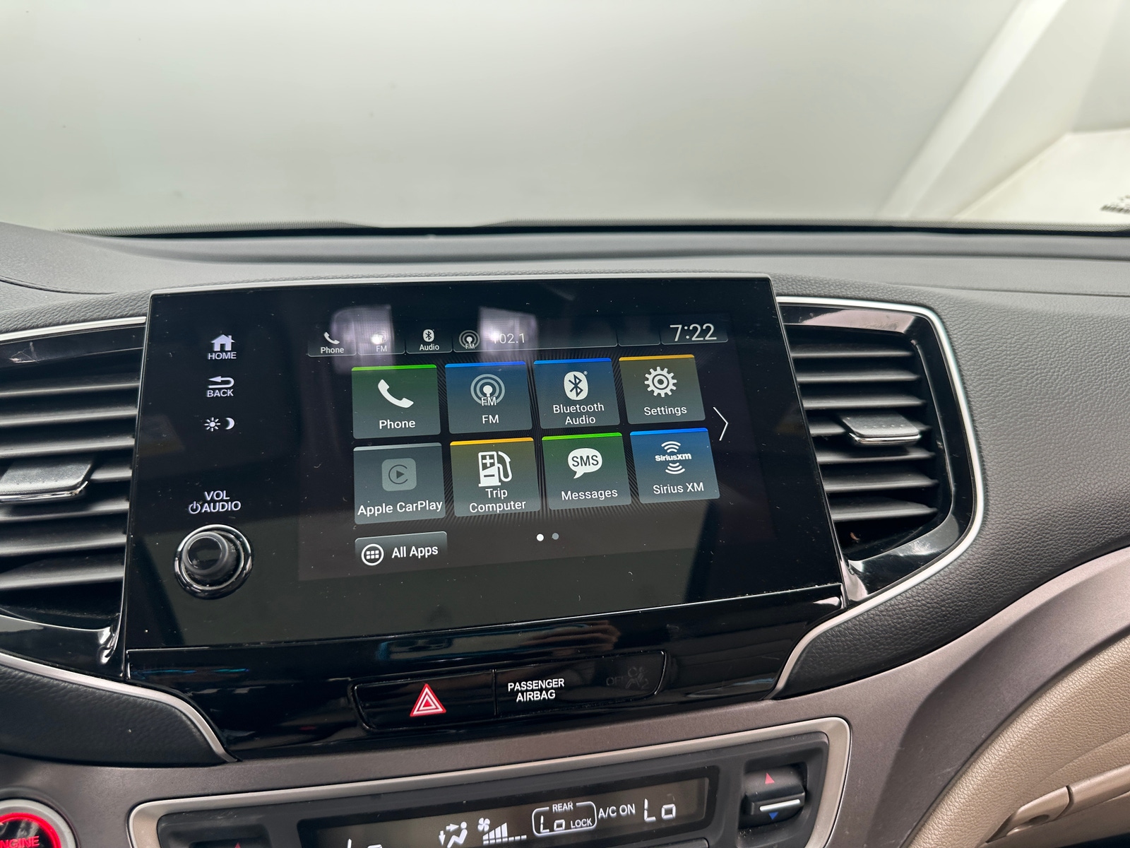 Thumbnail: 2019 Honda Pilot - 3