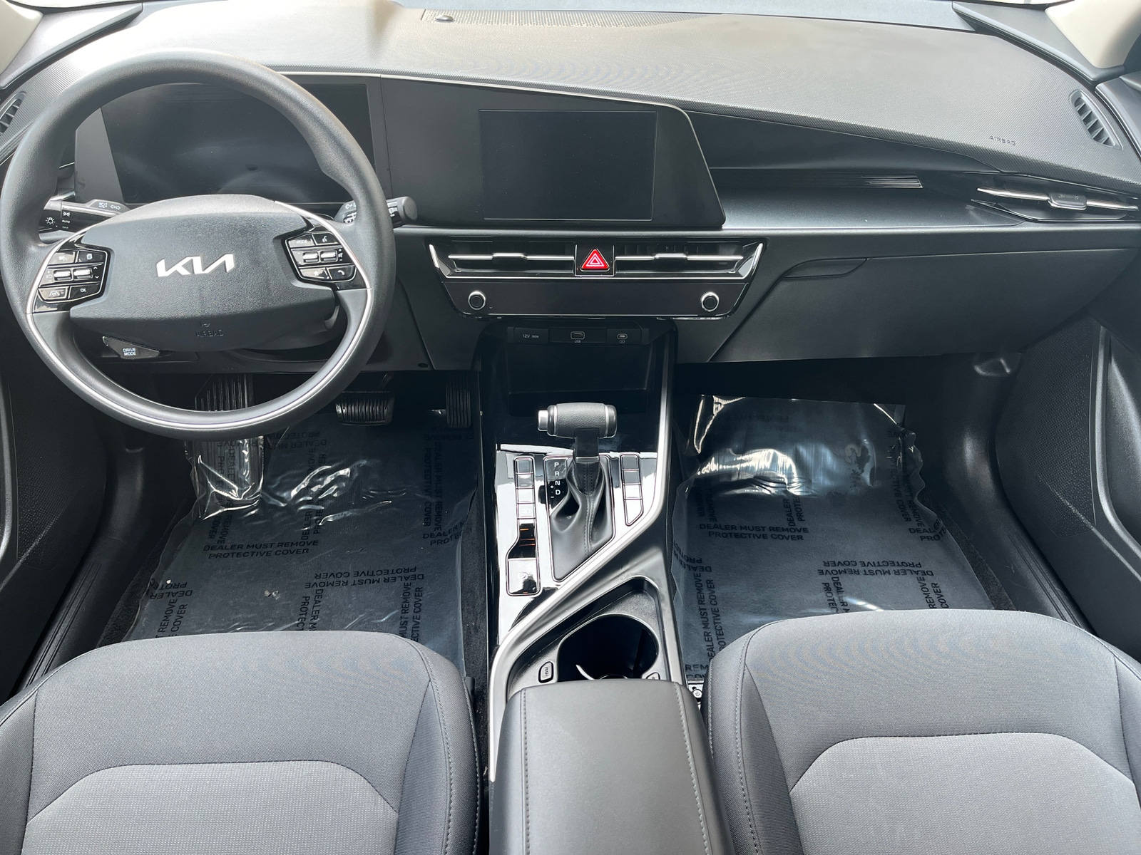 Thumbnail: 2026 Kia Niro - 3