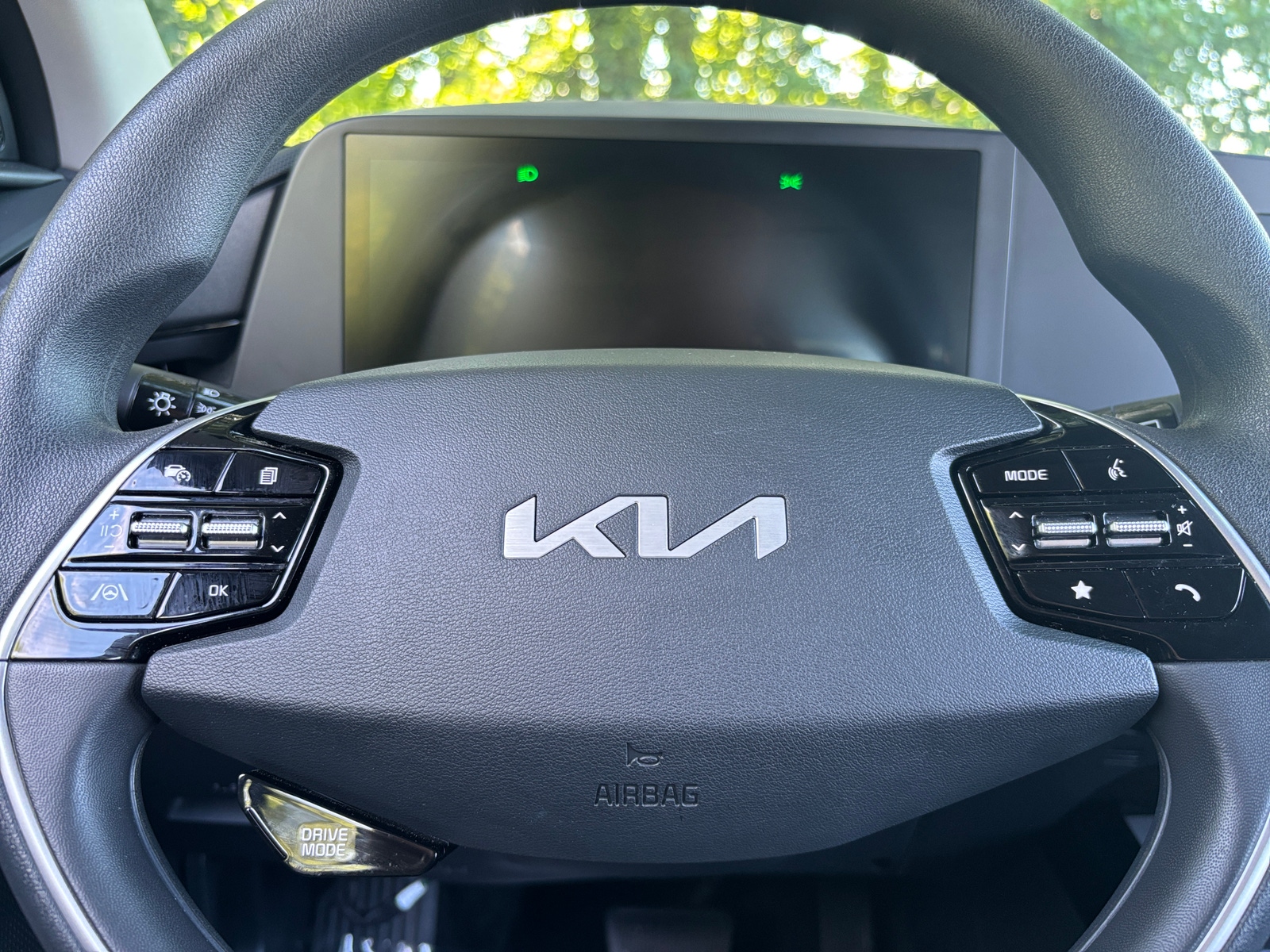 Thumbnail: 2026 Kia Niro - 5