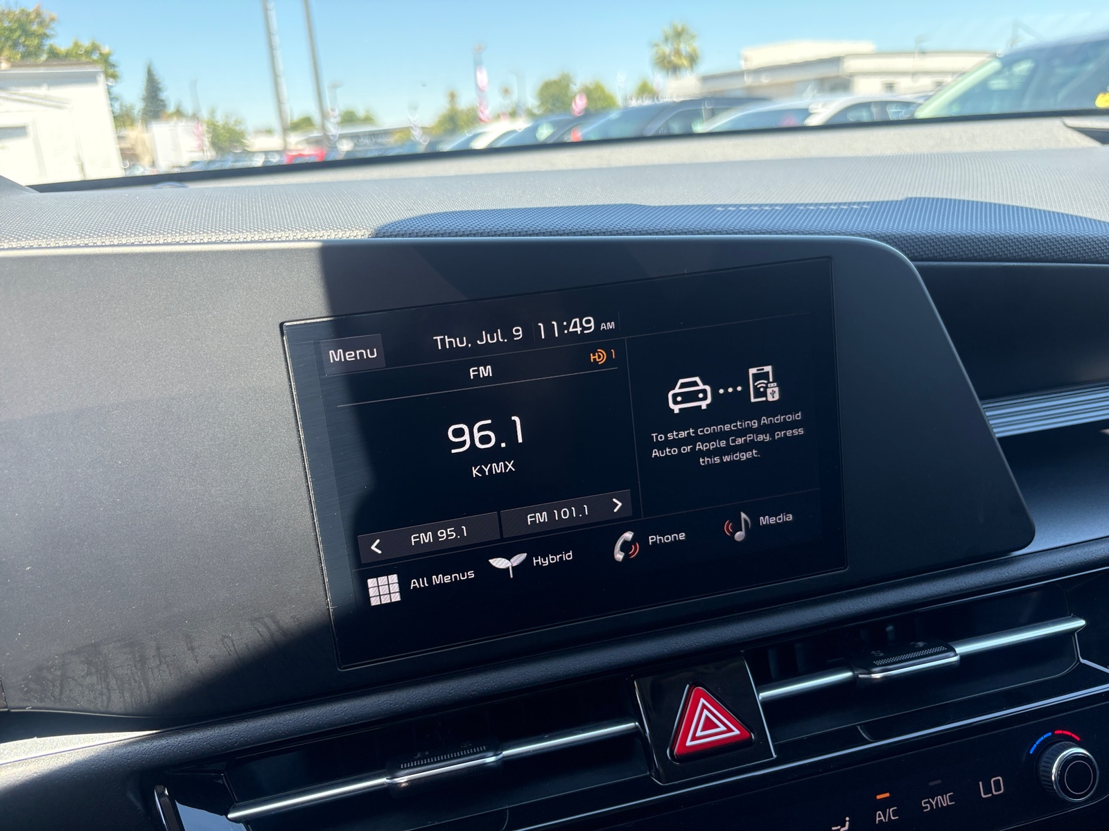Thumbnail: 2026 Kia Niro - 4