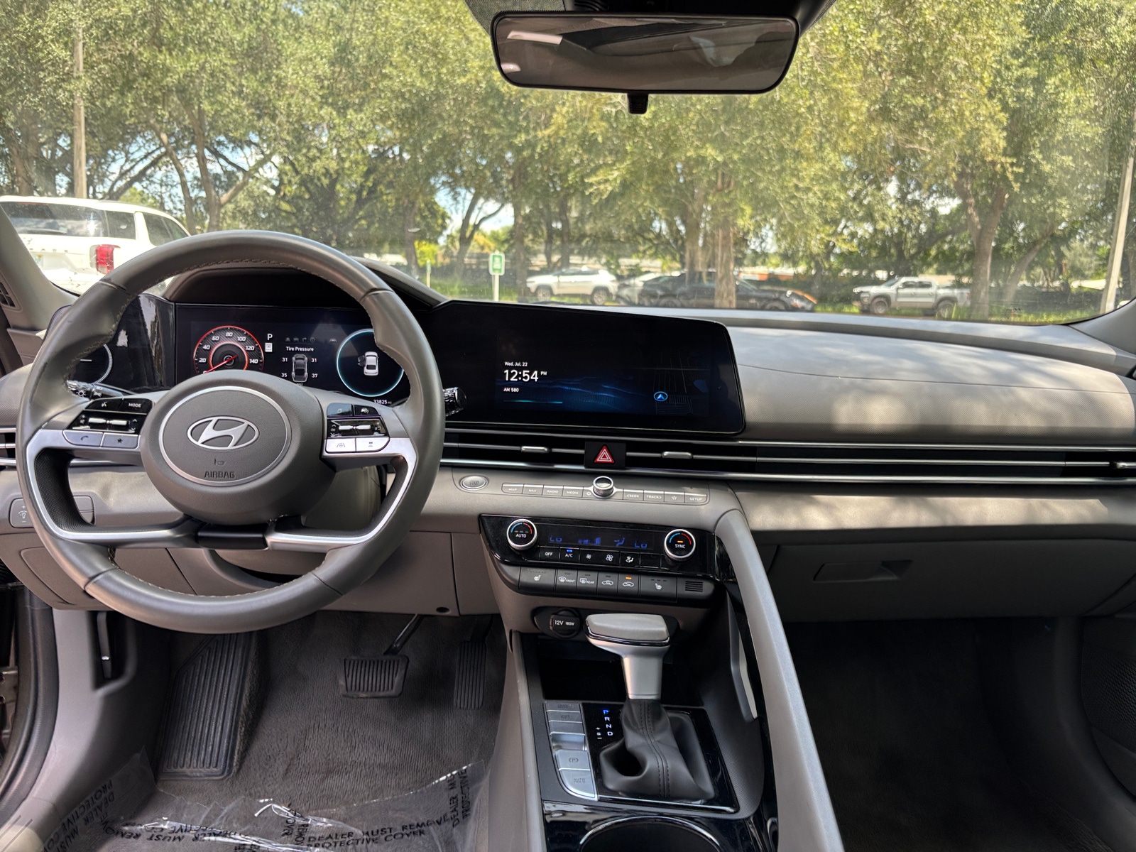 Thumbnail: 2025 Hyundai Elantra - 3