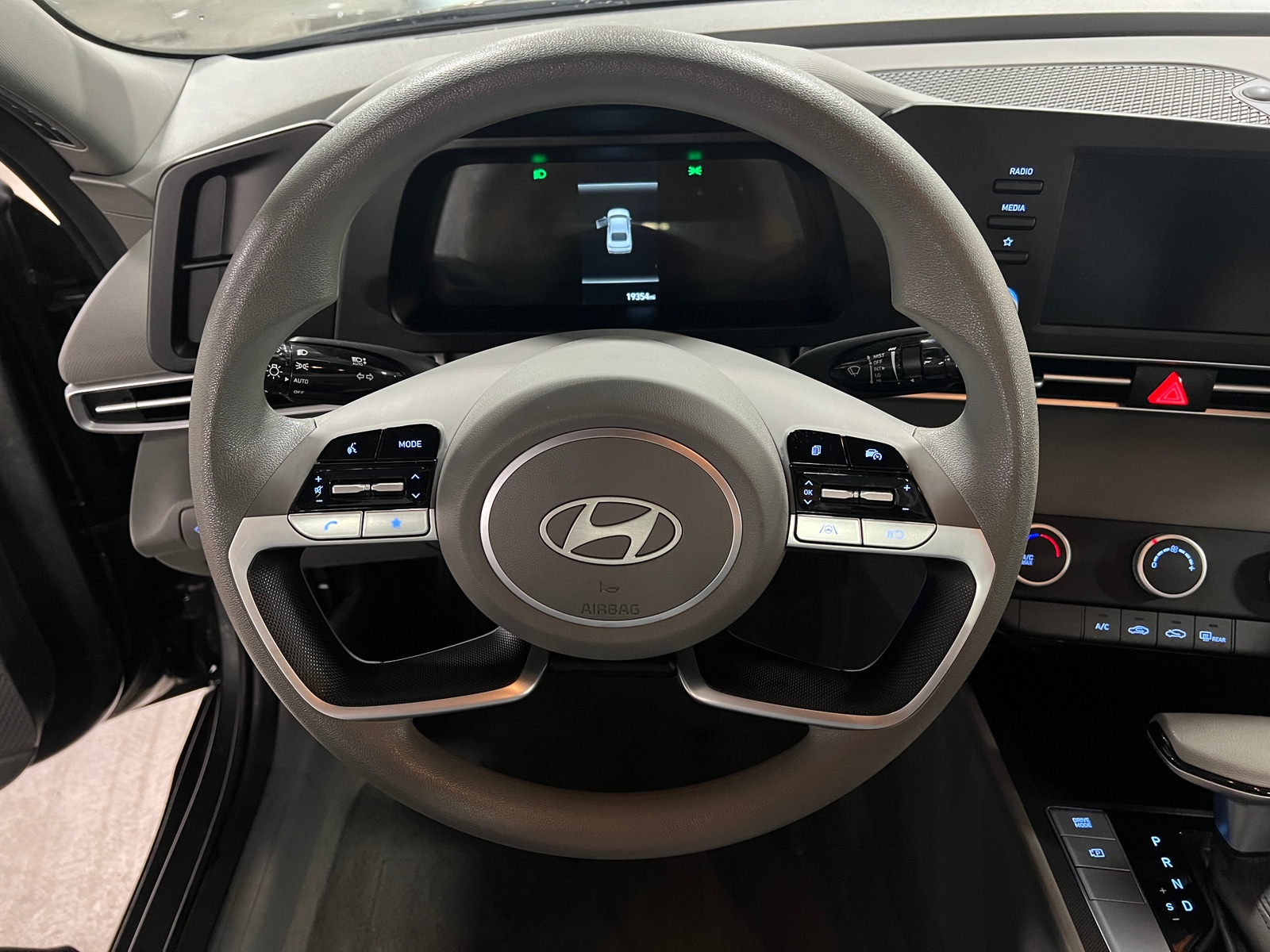 Thumbnail: 2025 Hyundai Elantra - 5