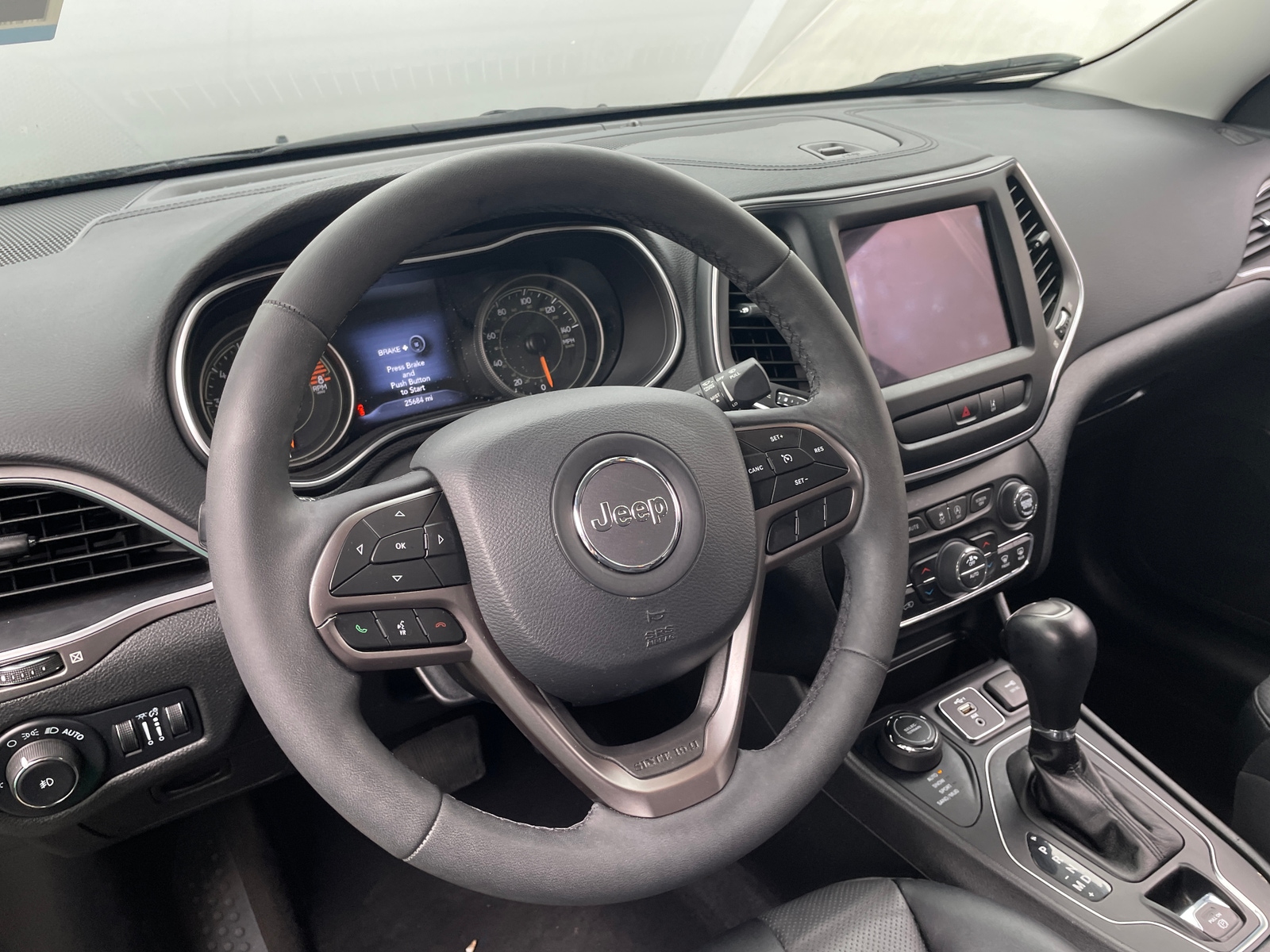 Thumbnail: 2022 Jeep Cherokee - 4