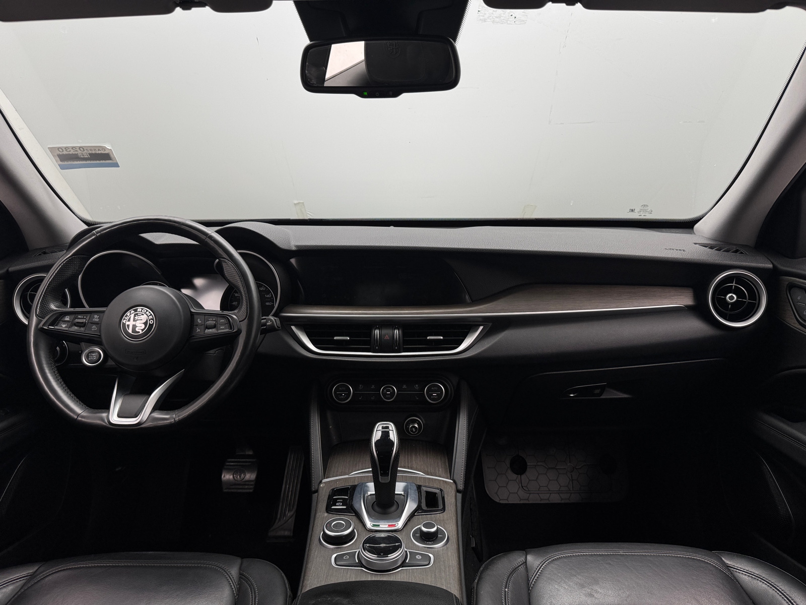 Thumbnail: 2021 Alfa Romeo Stelvio - 2