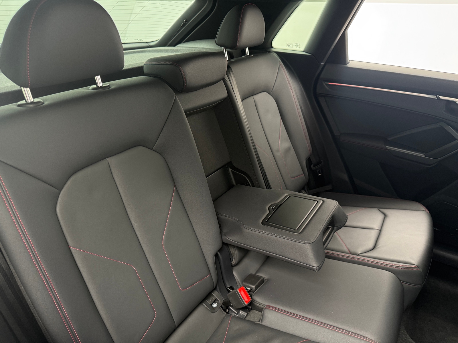 Thumbnail: 2025 Audi Q3 - 5
