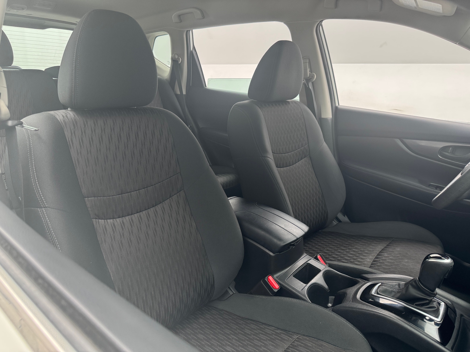 Thumbnail: 2020 Nissan Rogue - 2