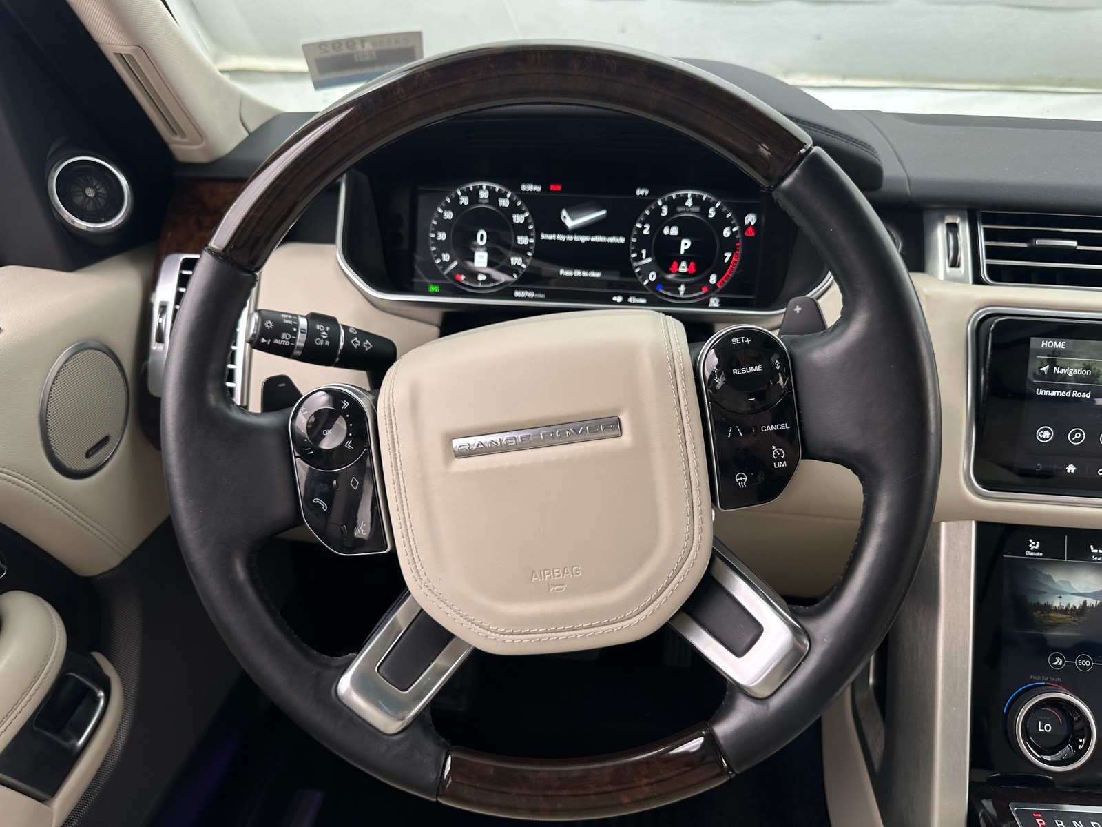 Thumbnail: 2020 Land Rover Range Rover - 4