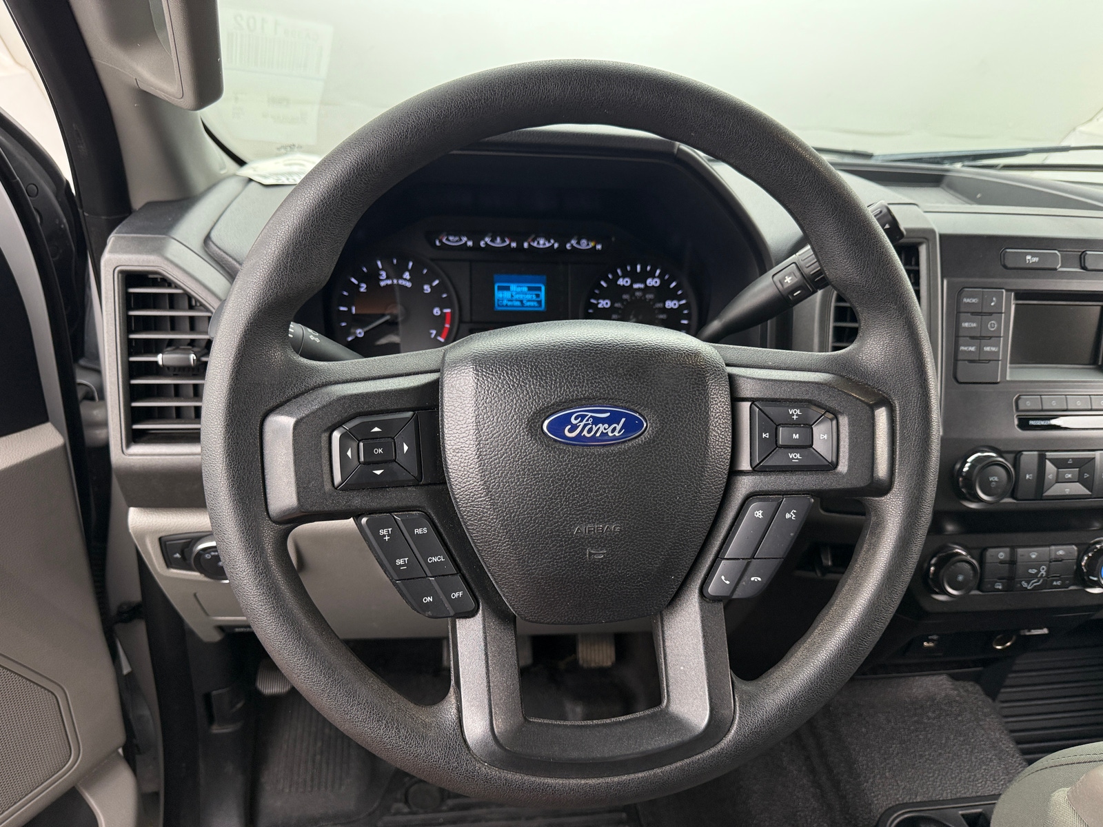 Thumbnail: 2019 Ford Econoline - 4